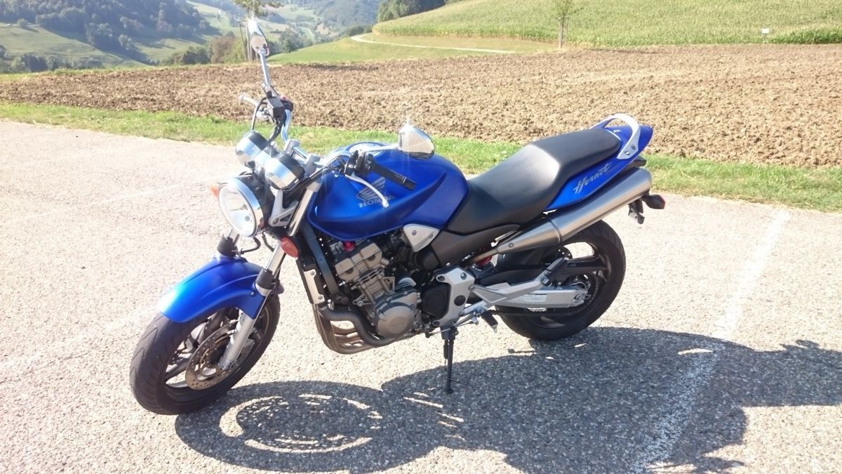HONDA CB 900 F Hornet-image-0
