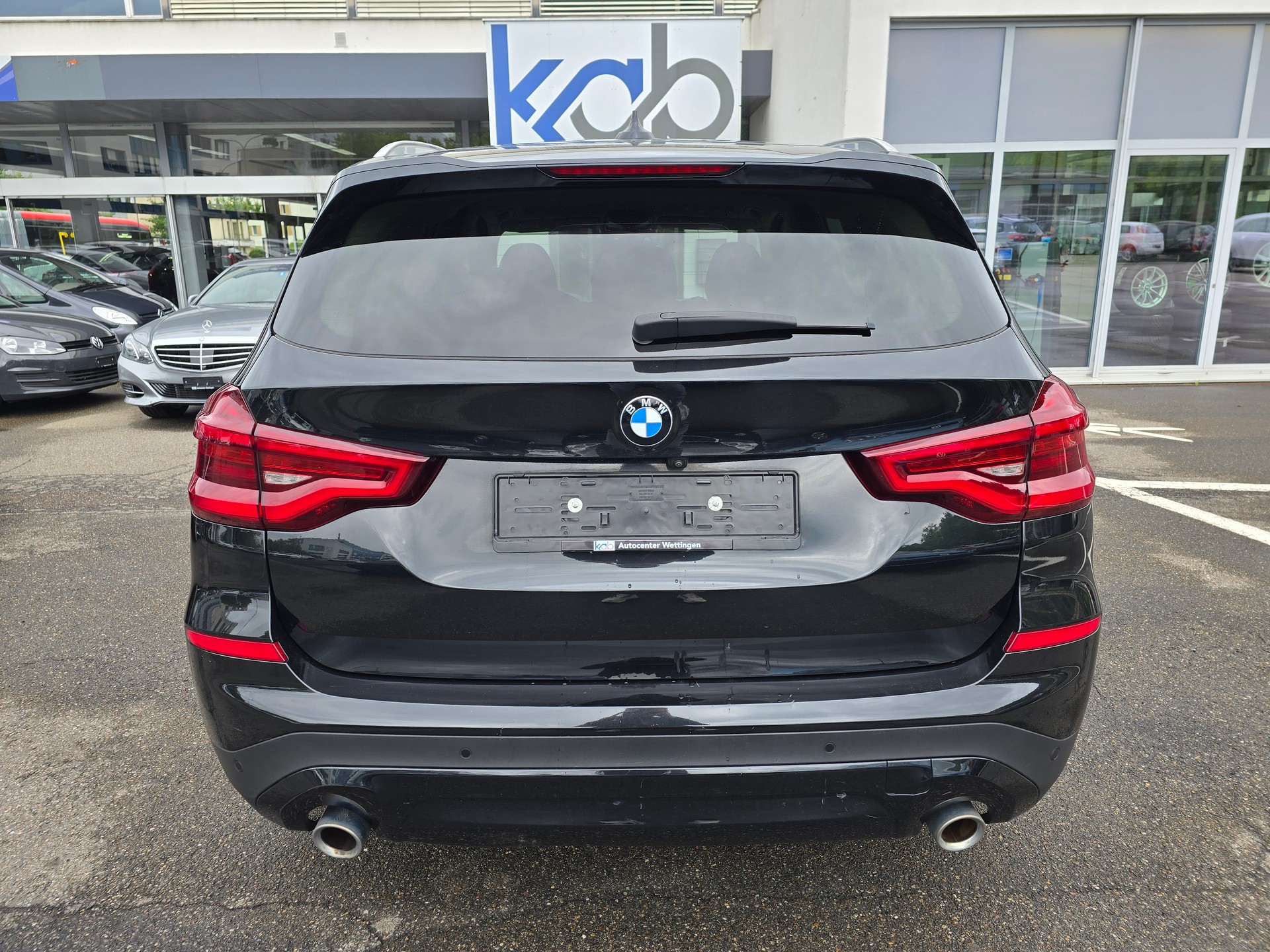 BMW X3 xDrive 20i Individual M Sport Steptronic-image-7