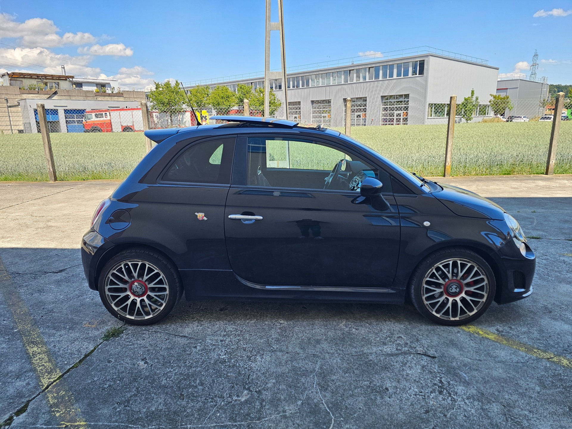 FIAT 500 1.4 16V Turbo Abarth-image-5