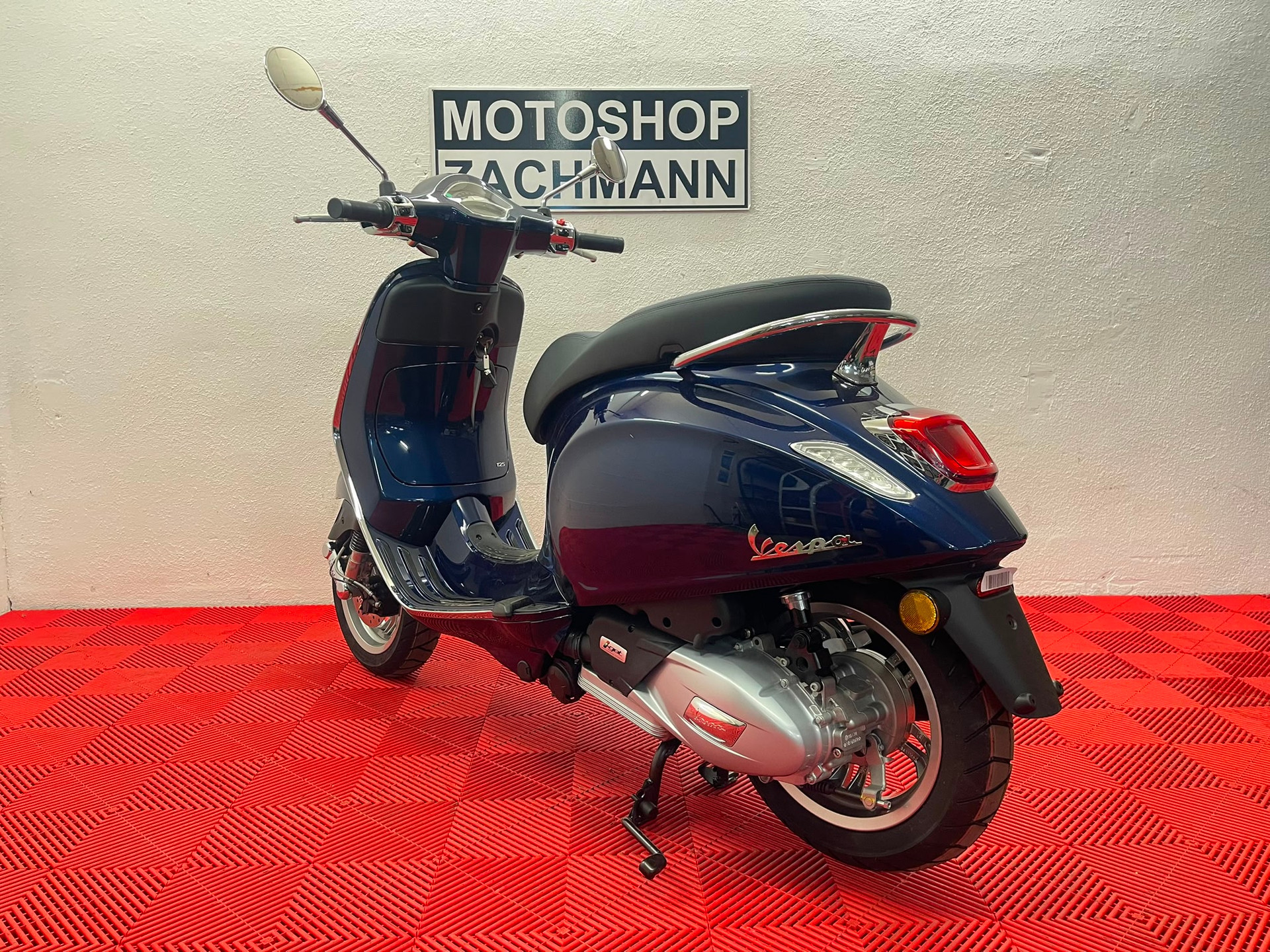 PIAGGIO Vespa 125 Primavera Euro 5+-image-4