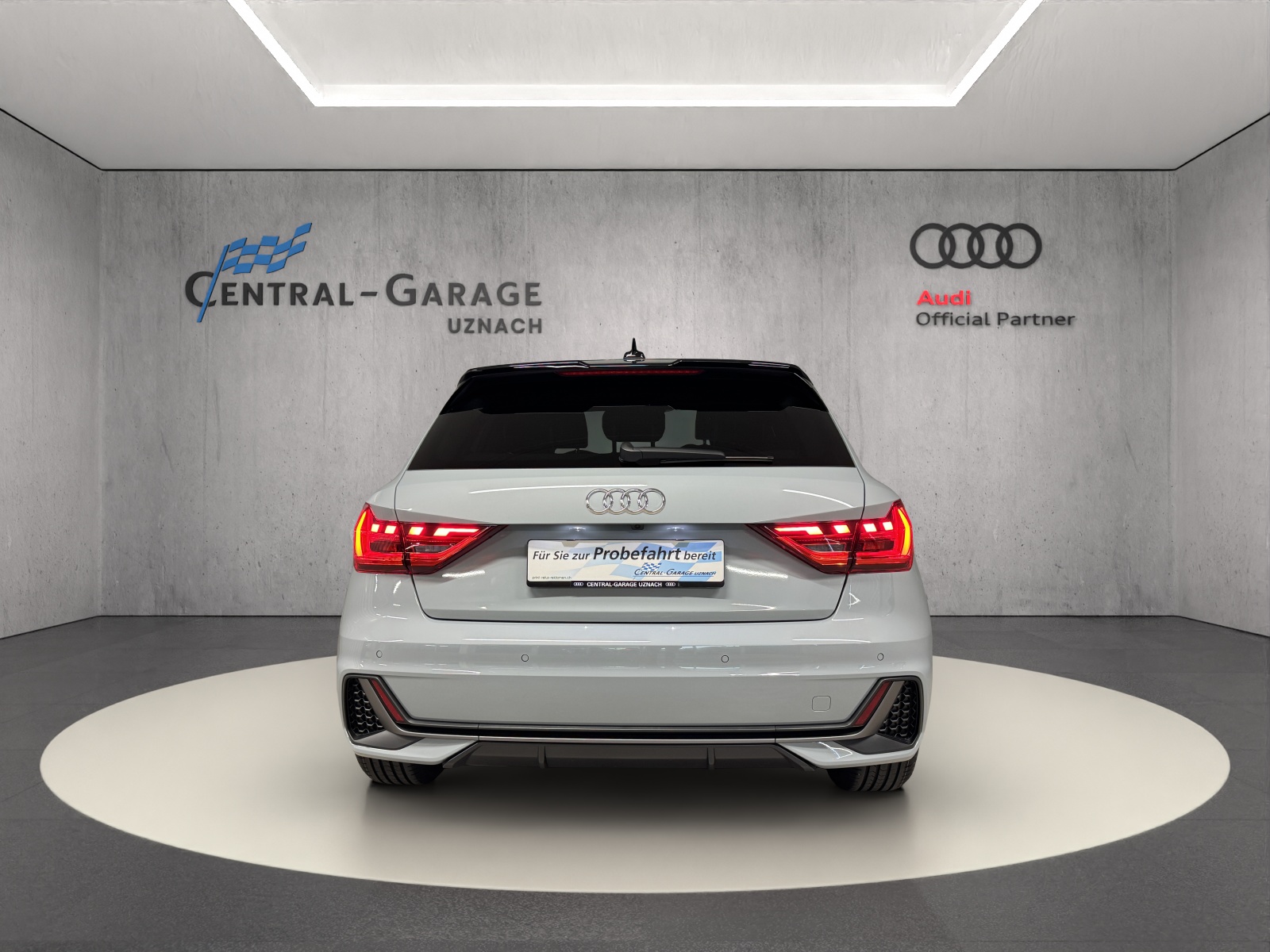 AUDI A1 Sportback 35 TFSI S Line S-tronic-showroom-element-3