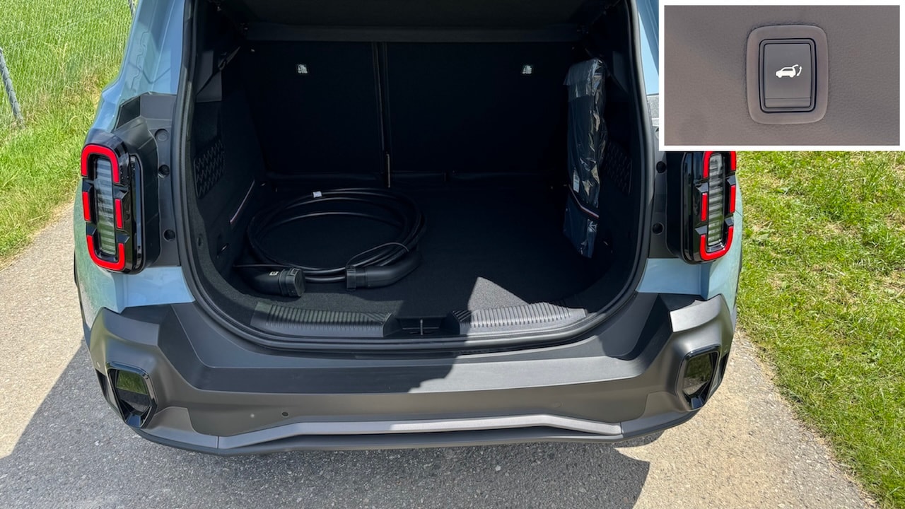 RENAULT R4 E-Tech Comfort Range 52 kWh Techno-image-13