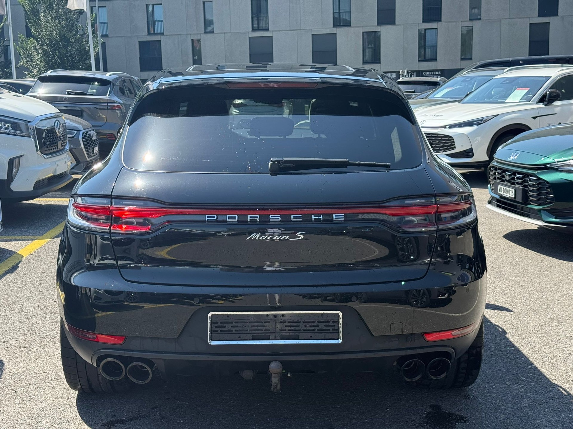 PORSCHE Macan S PDK-showroom-element-2