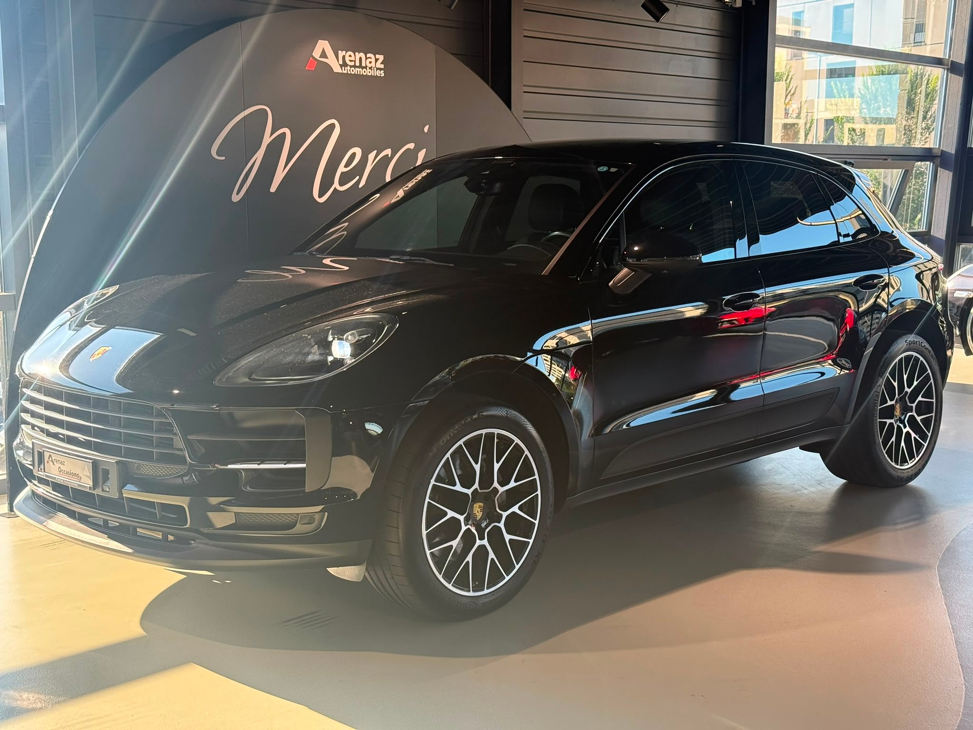 PORSCHE Macan S PDK-showroom-element-1
