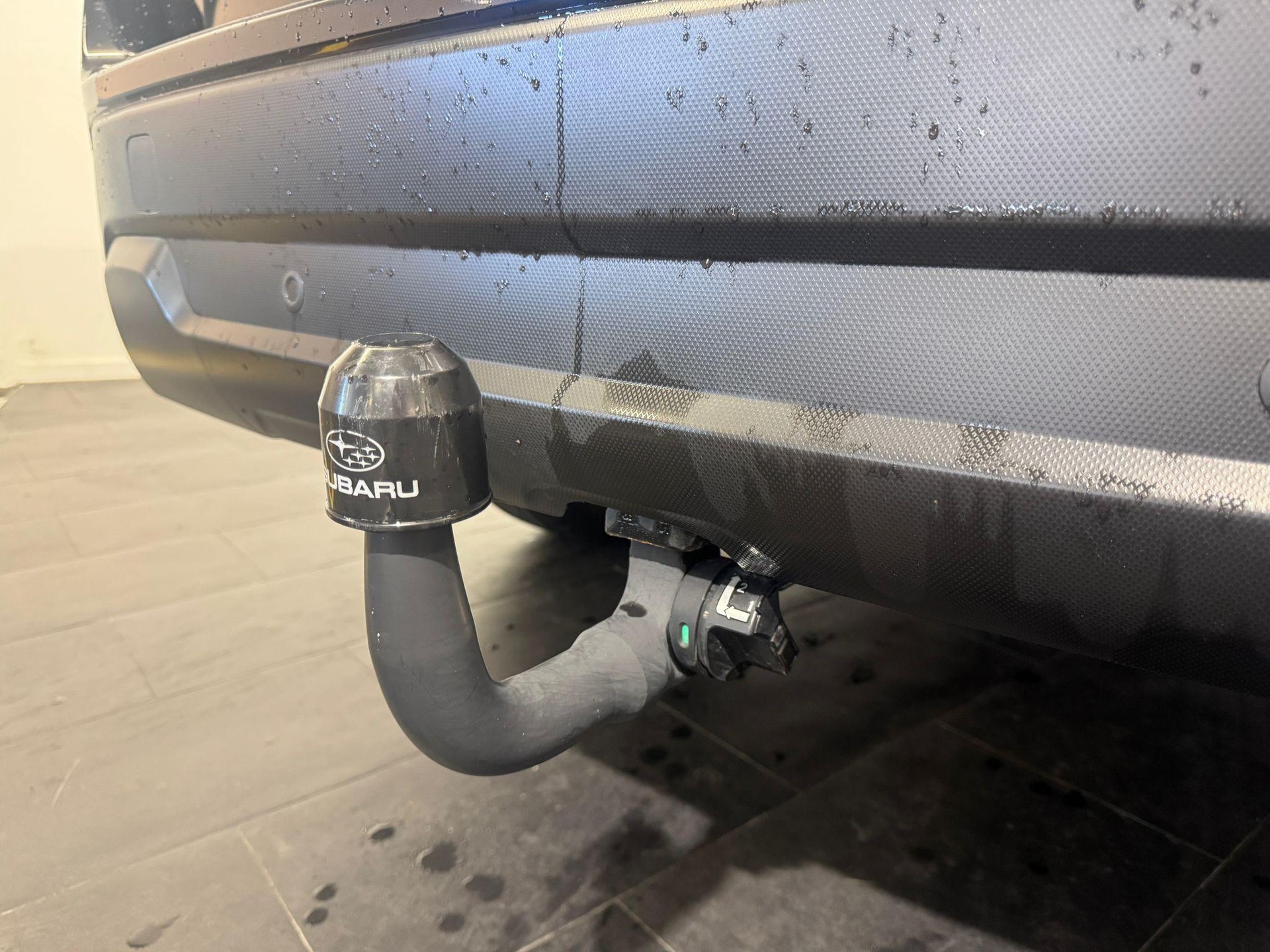 SUBARU Forester Station 2.0i e-Boxer Black Edition-image-15