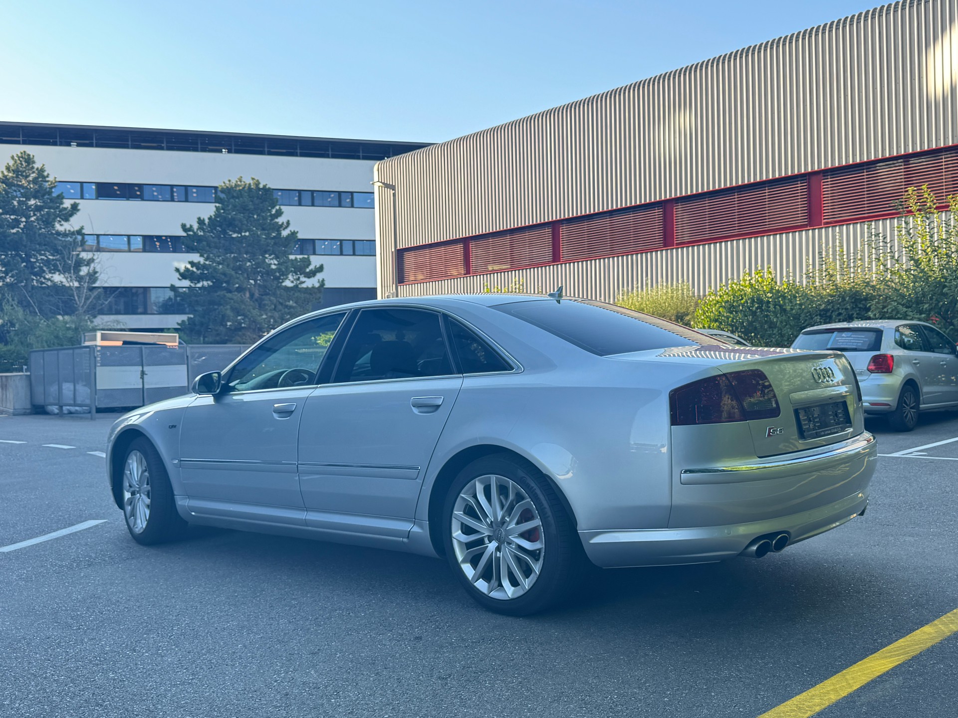 AUDI S8 5.2 V10 quattro tiptronic-image-5
