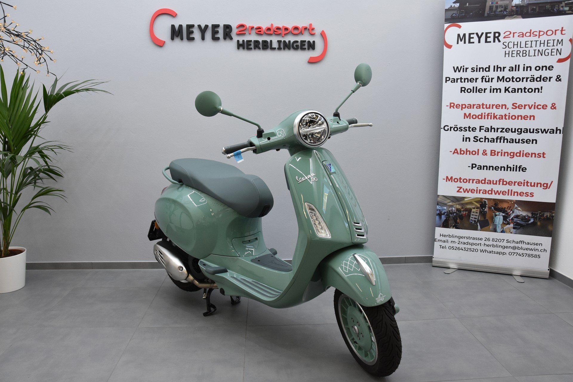 PIAGGIO 125 80th years-image-1