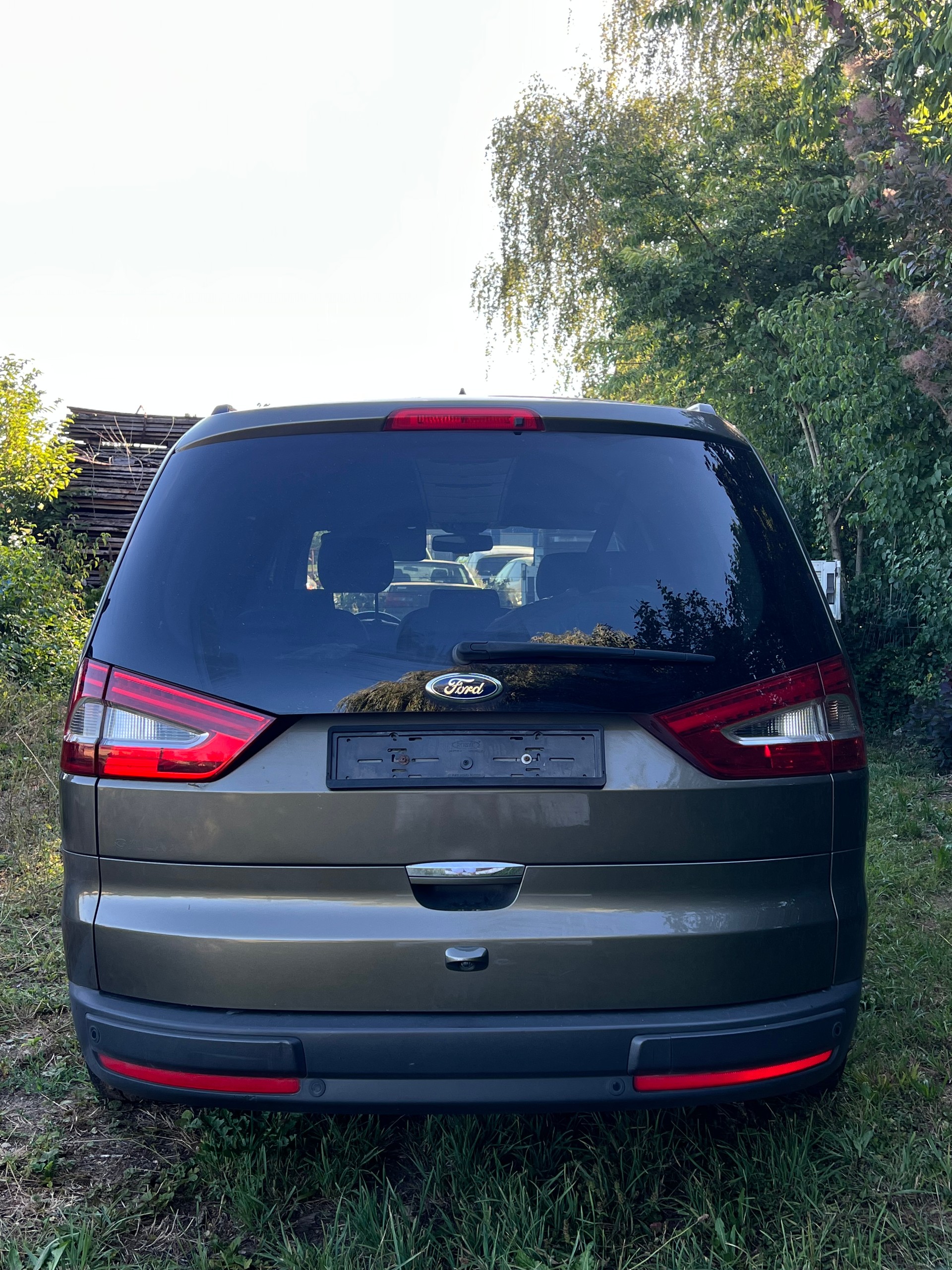 FORD Galaxy 2.0 TDCi Titanium PowerShift-image-3