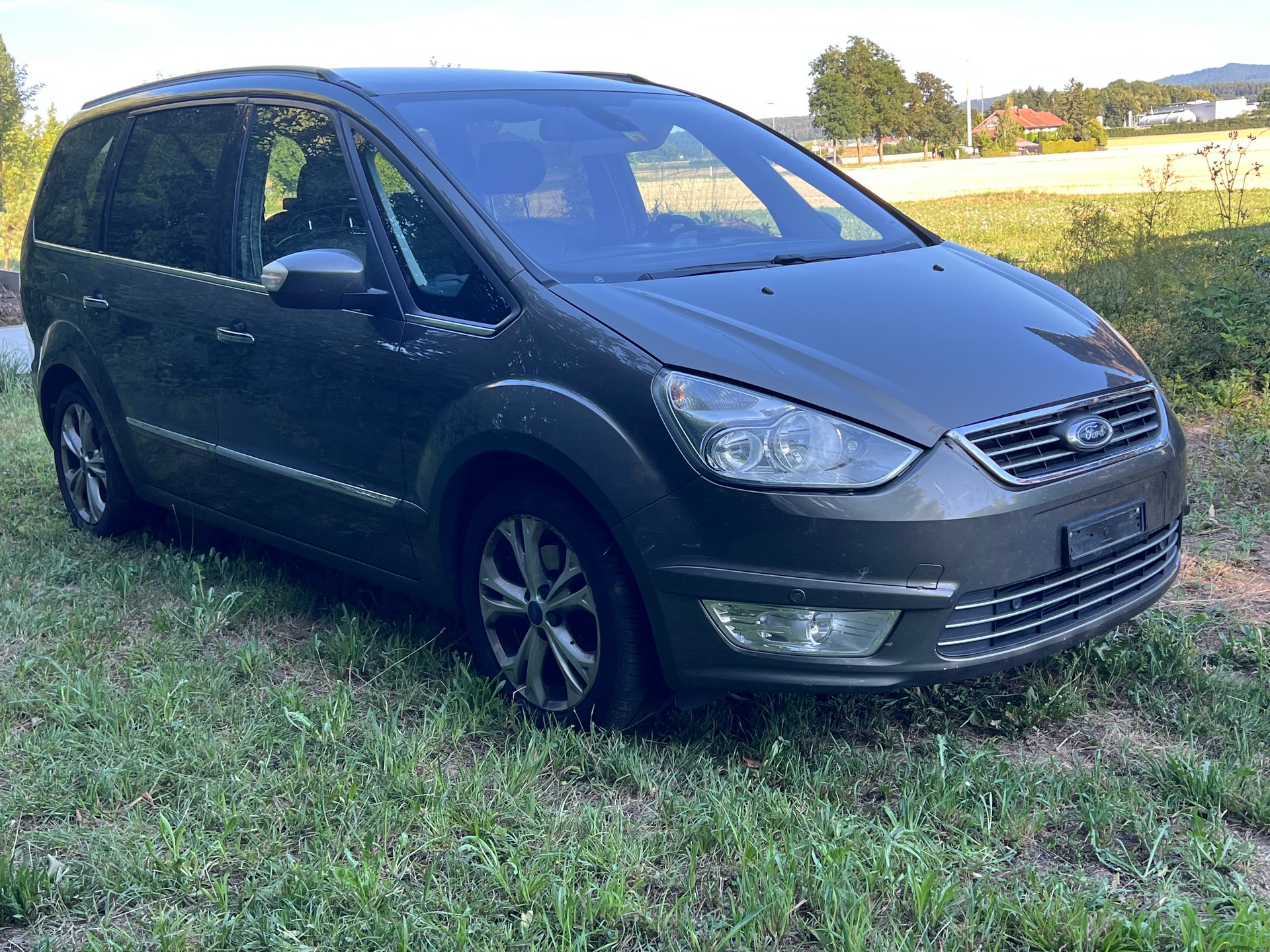 FORD Galaxy 2.0 TDCi Titanium PowerShift-image-2