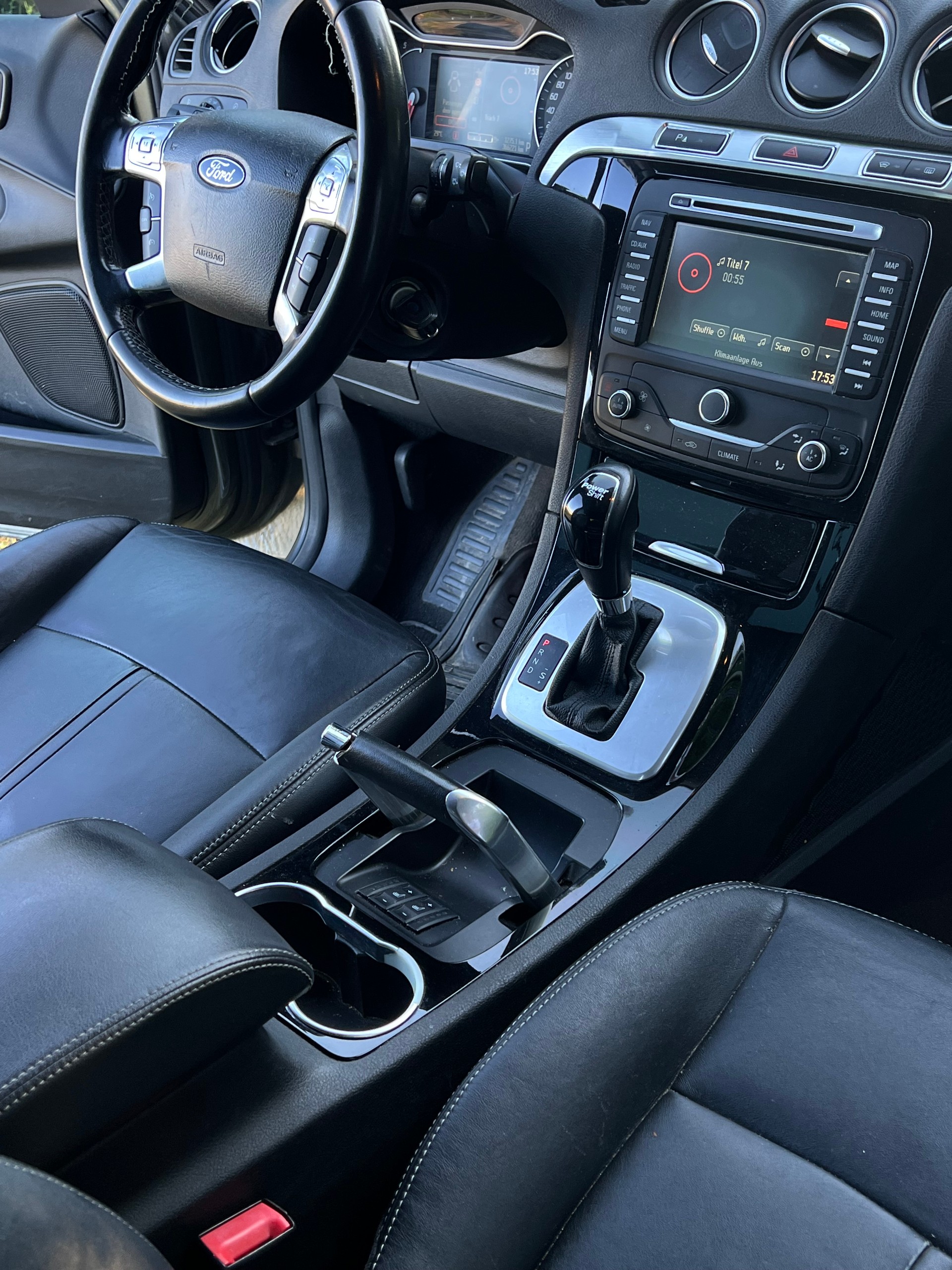 FORD Galaxy 2.0 TDCi Titanium PowerShift-image-7