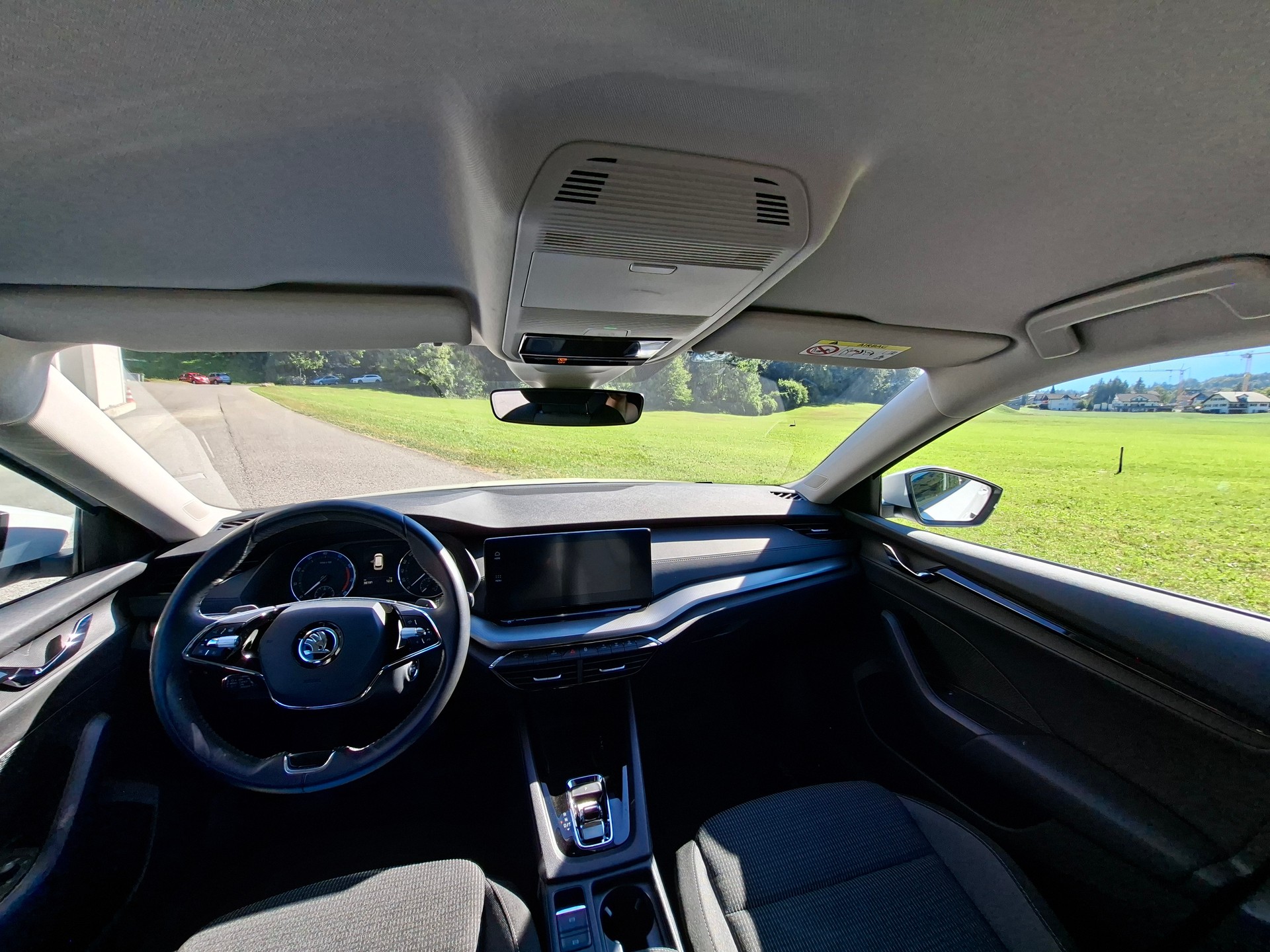 SKODA Octavia Combi 1.0 TSI mHEV DSG Ambition *ab MFK+8-fach bereift m. Pneu*-image-8