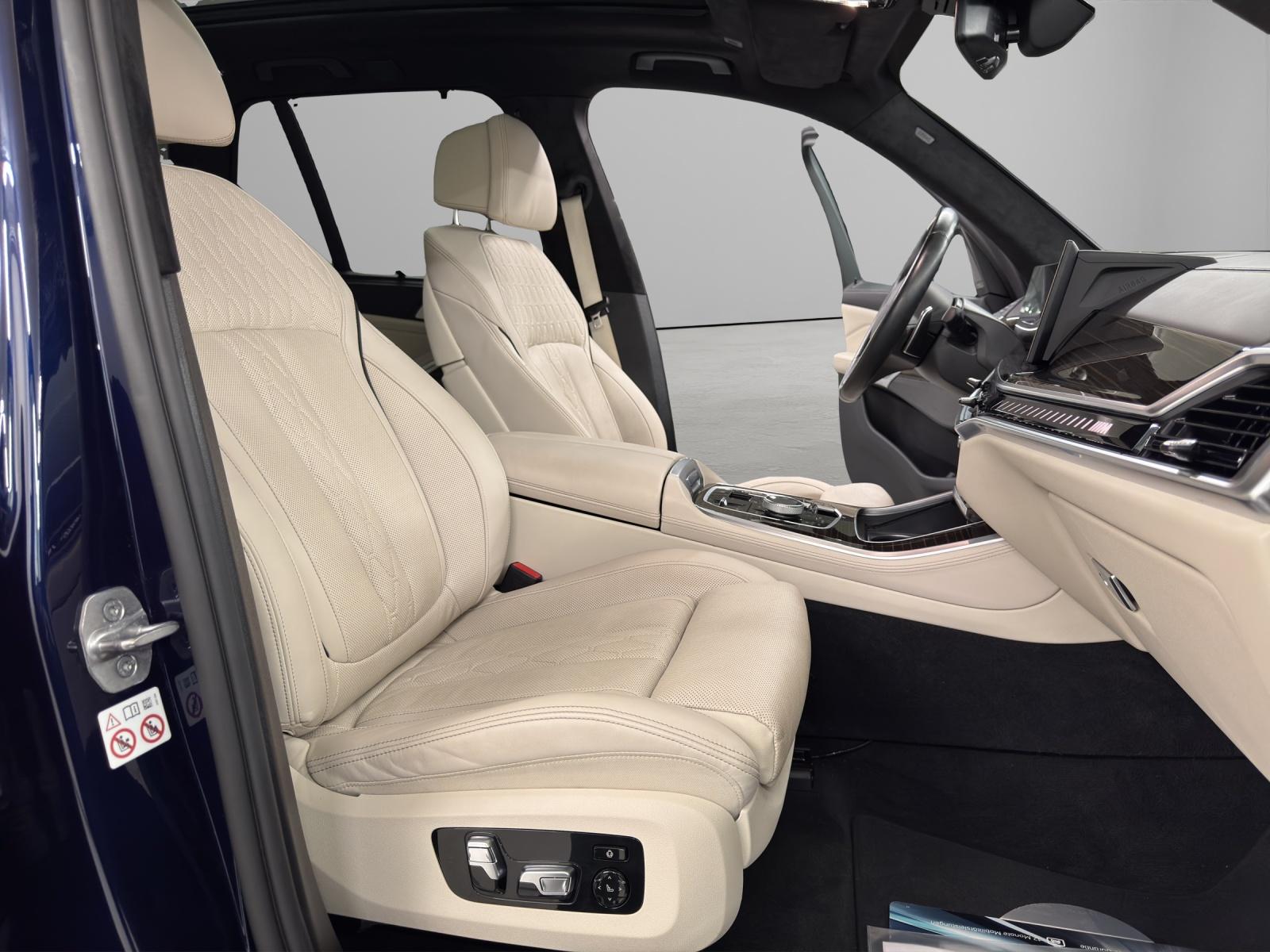 BMW X5 M60i xDrive-image-14