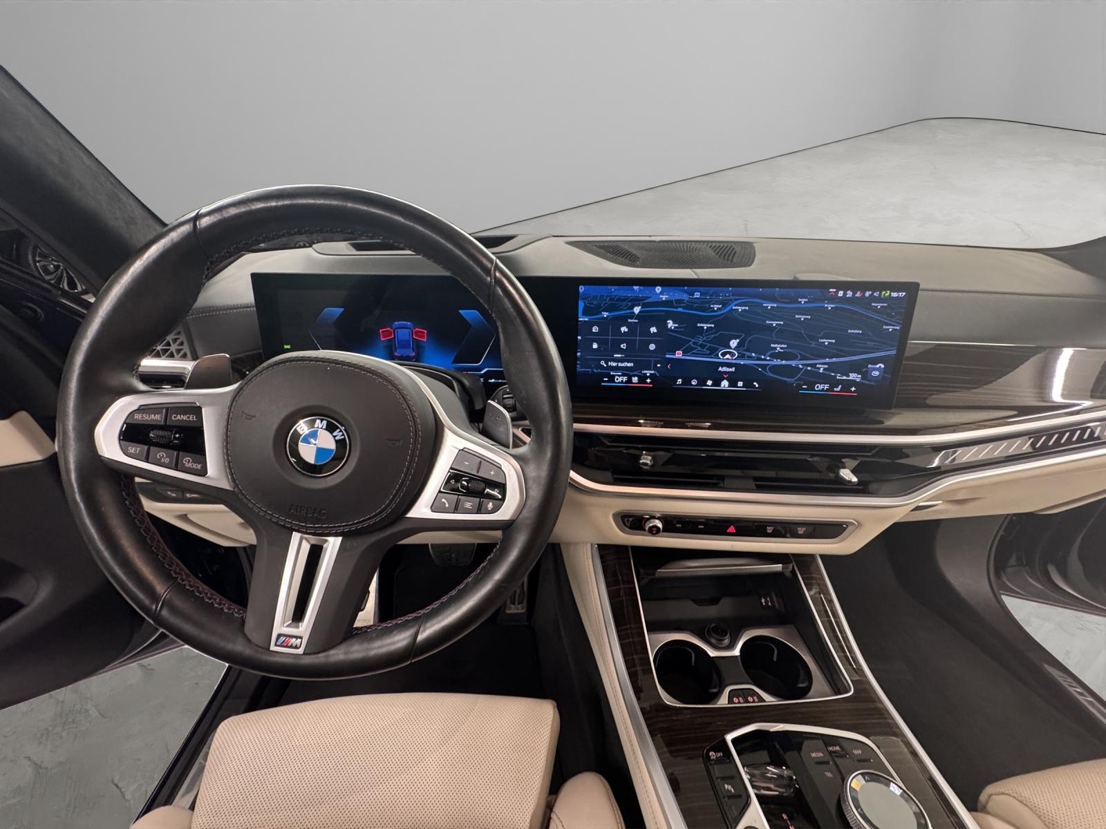 BMW X5 M60i xDrive-image-17