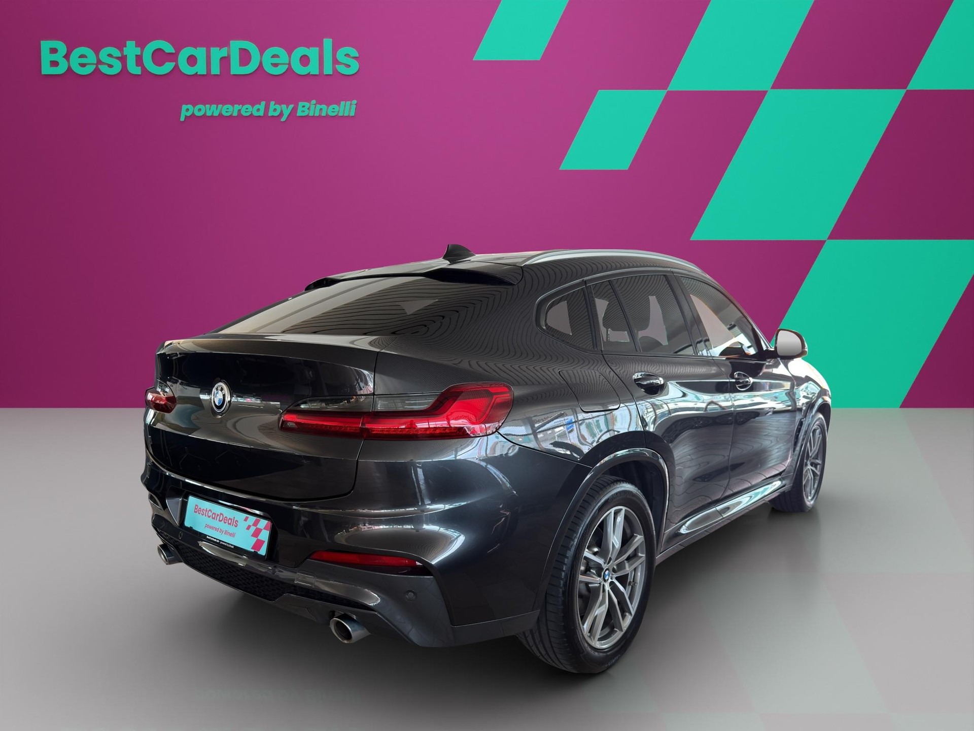 BMW X4 xDrive 30i MSport-showroom-element-2