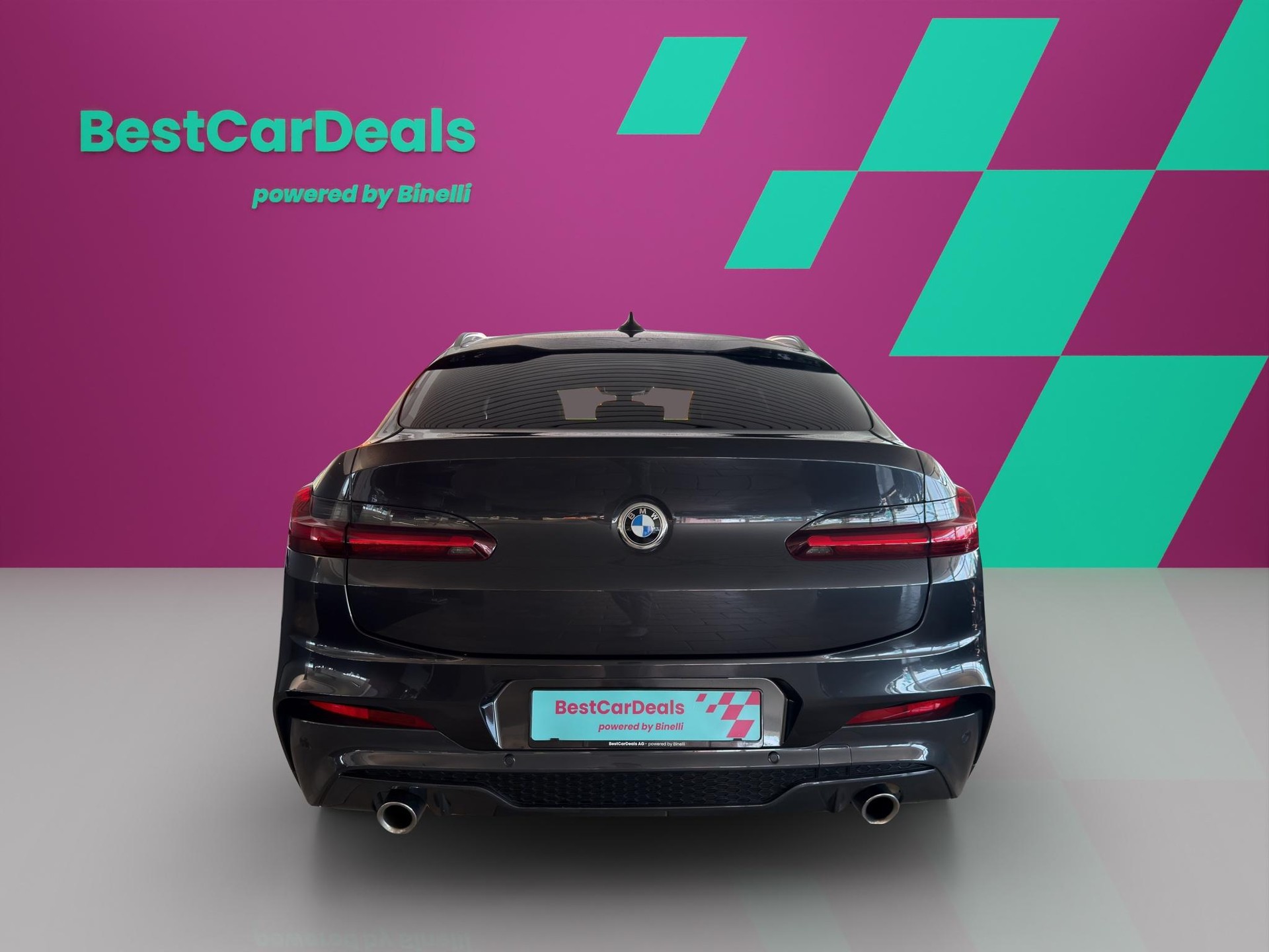BMW X4 xDrive 30i MSport-showroom-element-3
