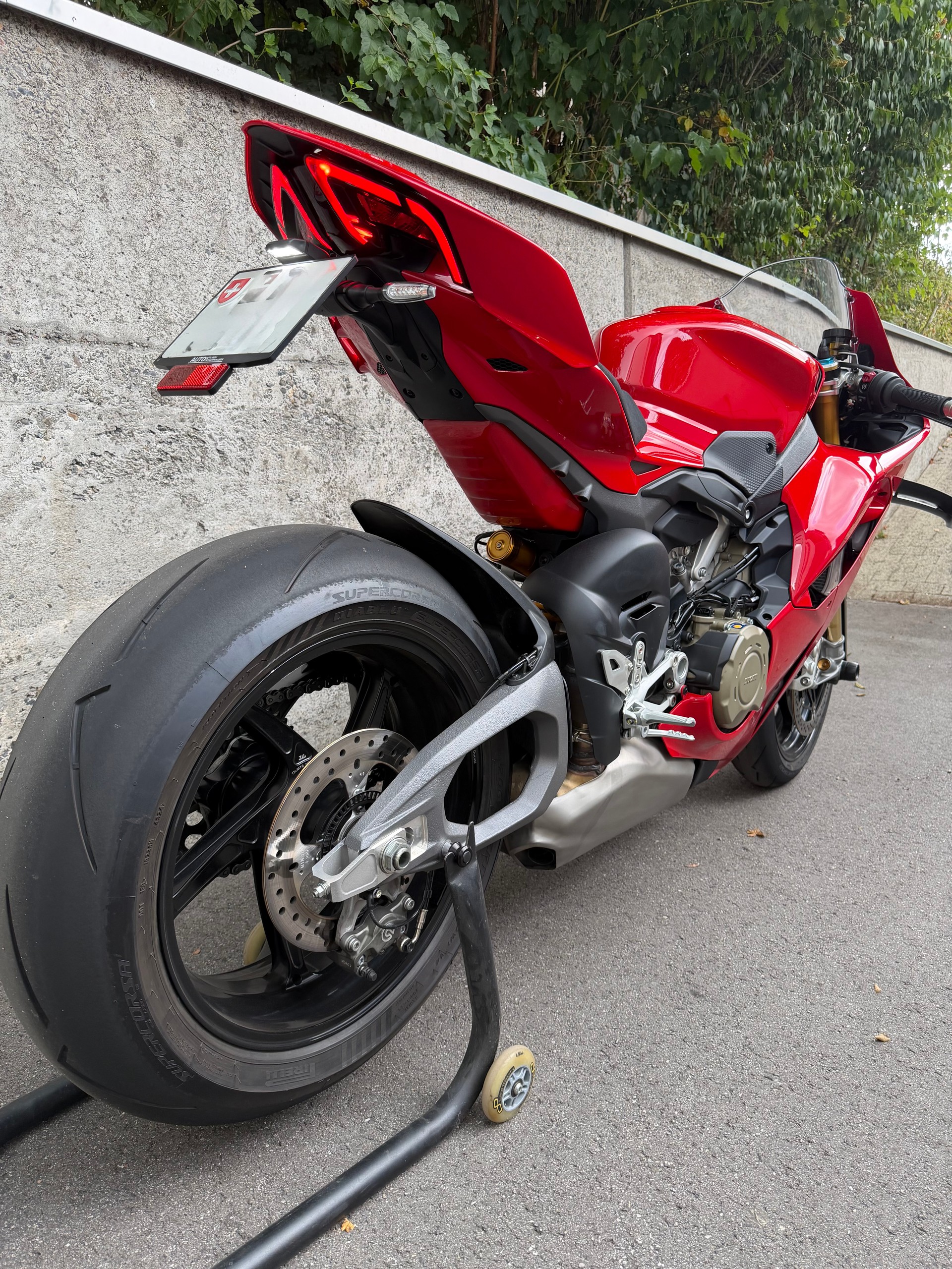 DUCATI Panigale V4 S-image-5