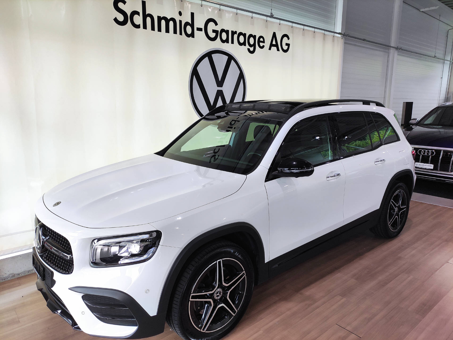 MERCEDES-BENZ GLB 250 AMG Line 4matic