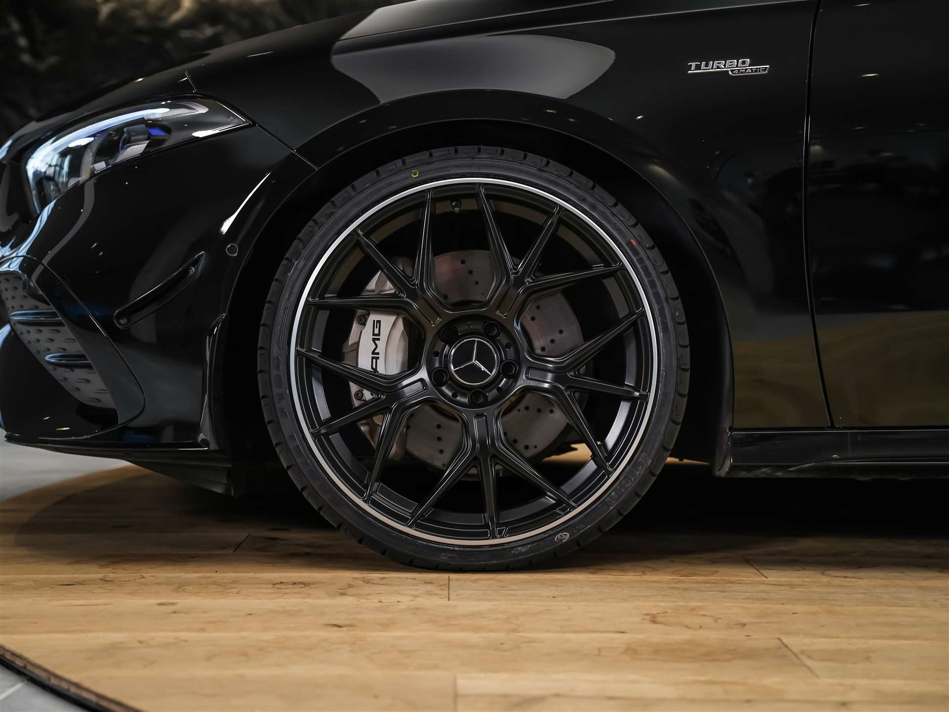 MERCEDES-BENZ A 35 AMG 4Matic 8G-DCT *Facelift*20" Felgen*Aeropaket*-image-15