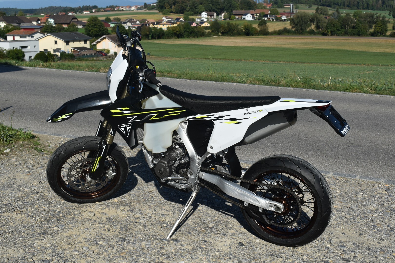 TRIUMPH 450e Sm 2026-image-2