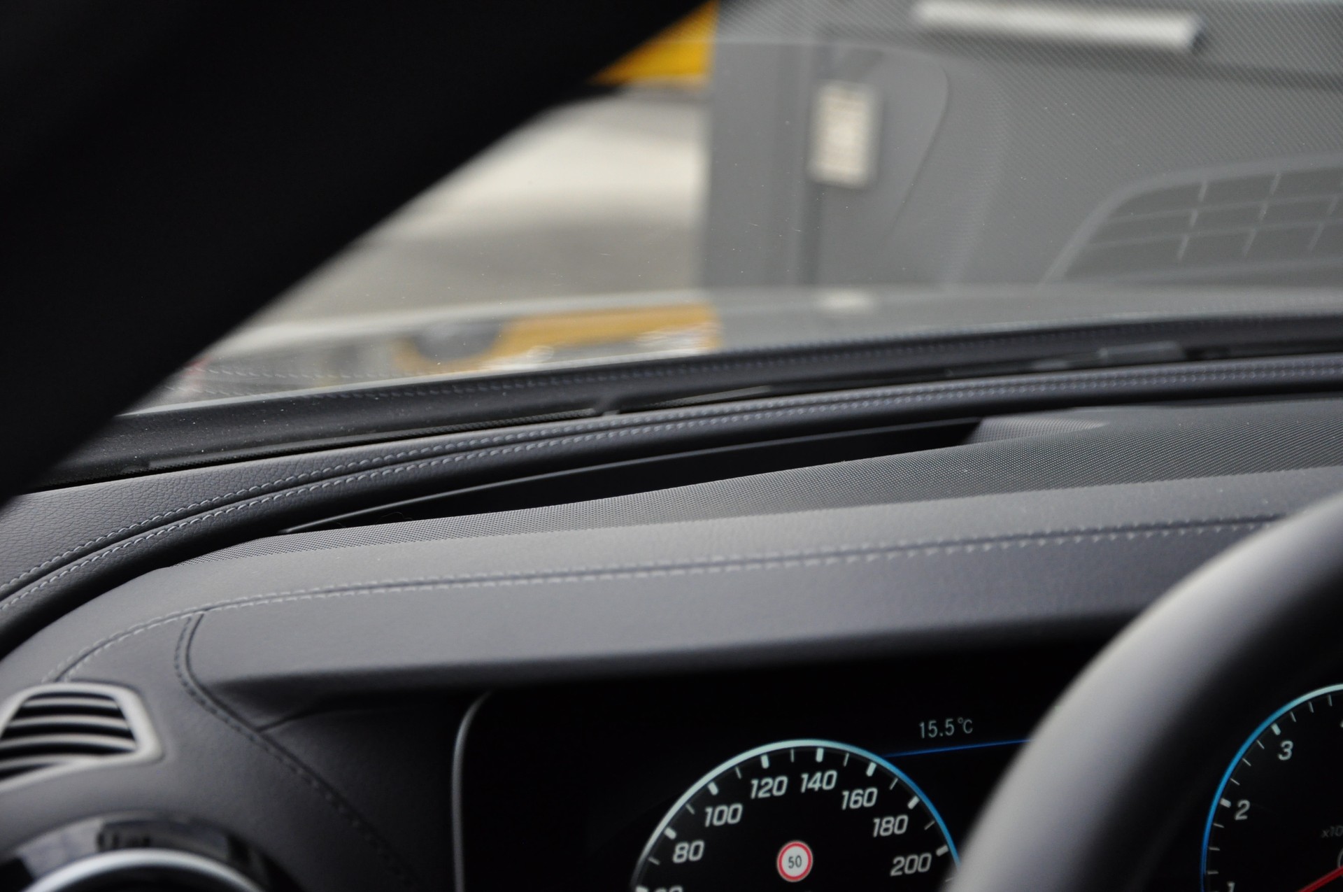 MERCEDES-BENZ CLS 450 4Matic AMG Line 9G-Tronic-image-27