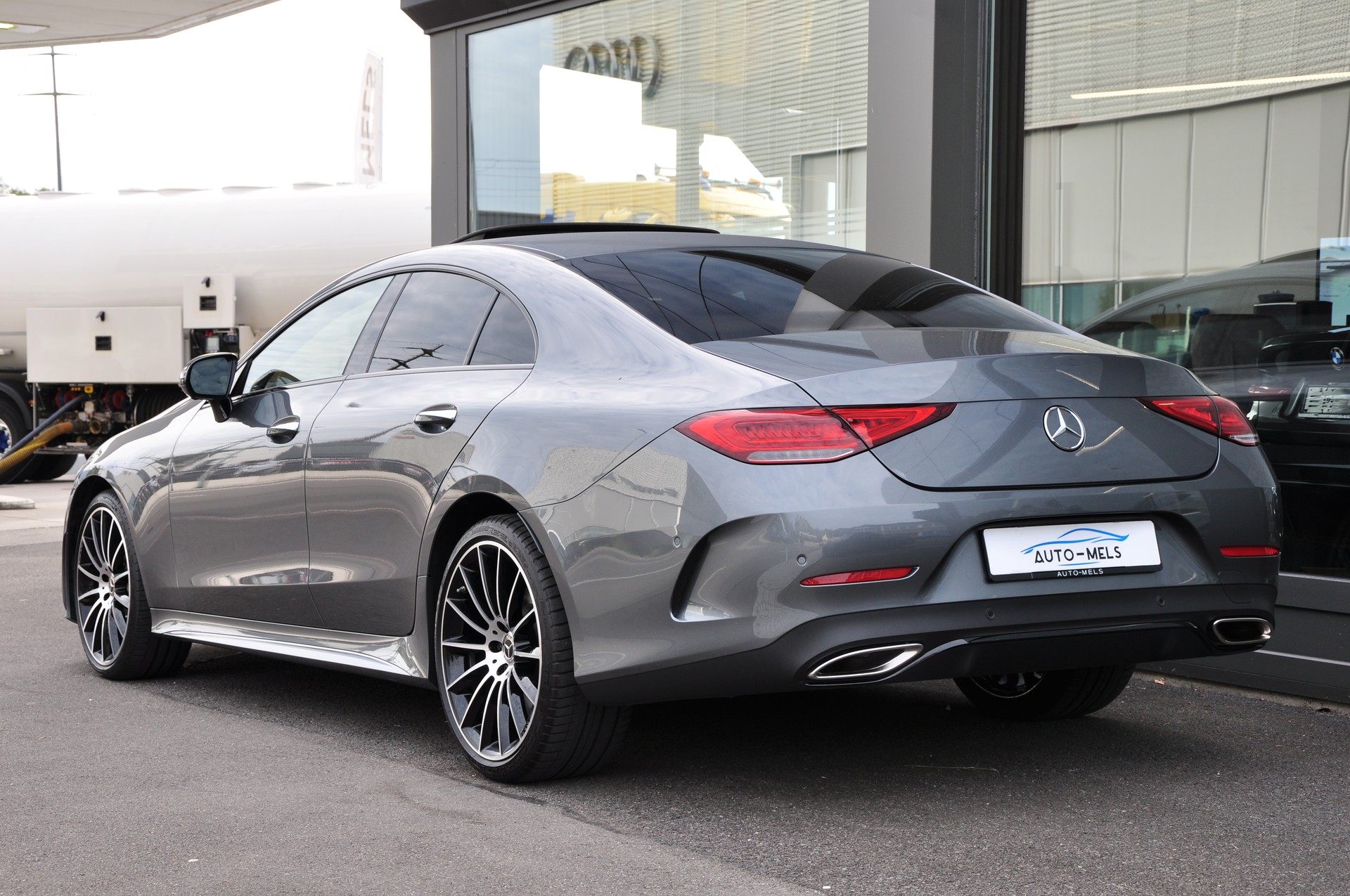 MERCEDES-BENZ CLS 450 4Matic AMG Line 9G-Tronic-image-6