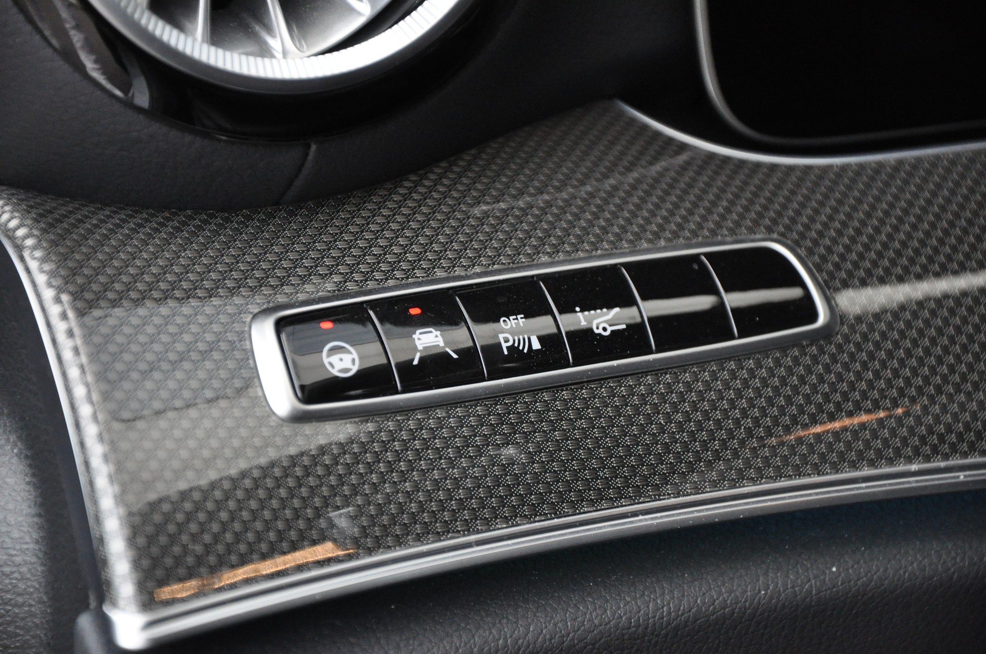 MERCEDES-BENZ CLS 450 4Matic AMG Line 9G-Tronic-image-25