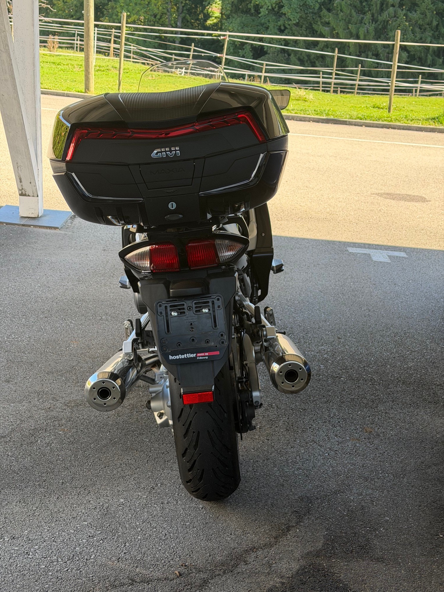 YAMAHA FJR 1300 ABS-image-2