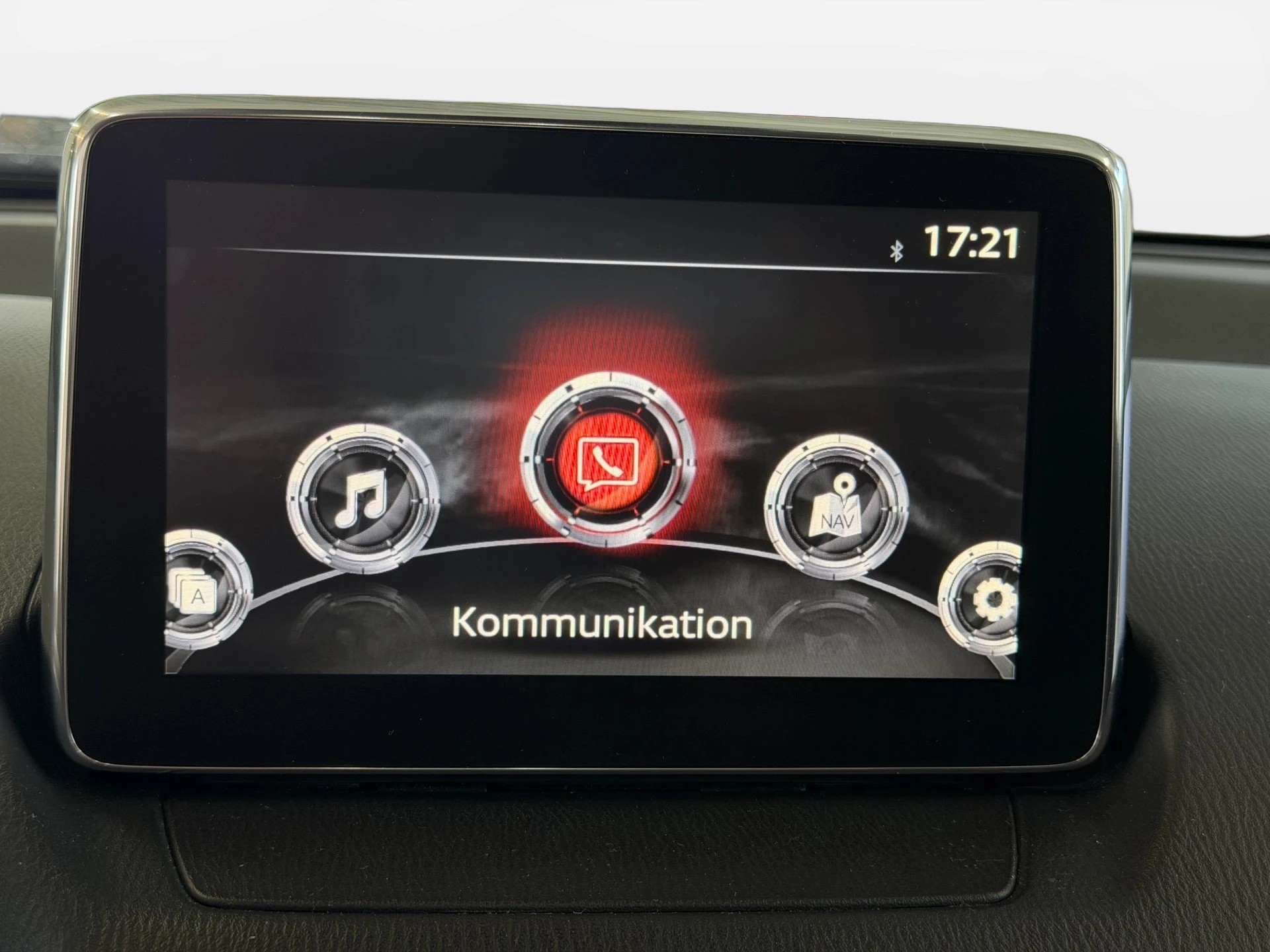 MAZDA CX-3 2.0 Revolution AWD Skyactiv Drive | CH-Auto | 1-Hand | Frisch MFK | AHK | Leder | Navi-image-15