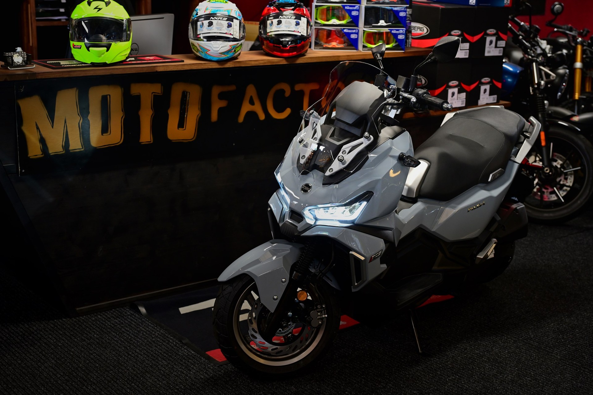 SYM ADX 125 LC ABS TCS KEYLESS-image-13