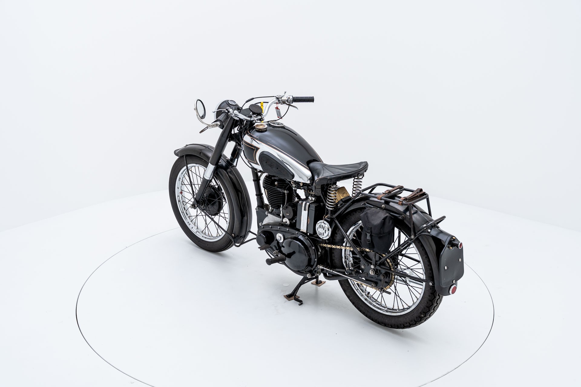 BSA B31-image-4