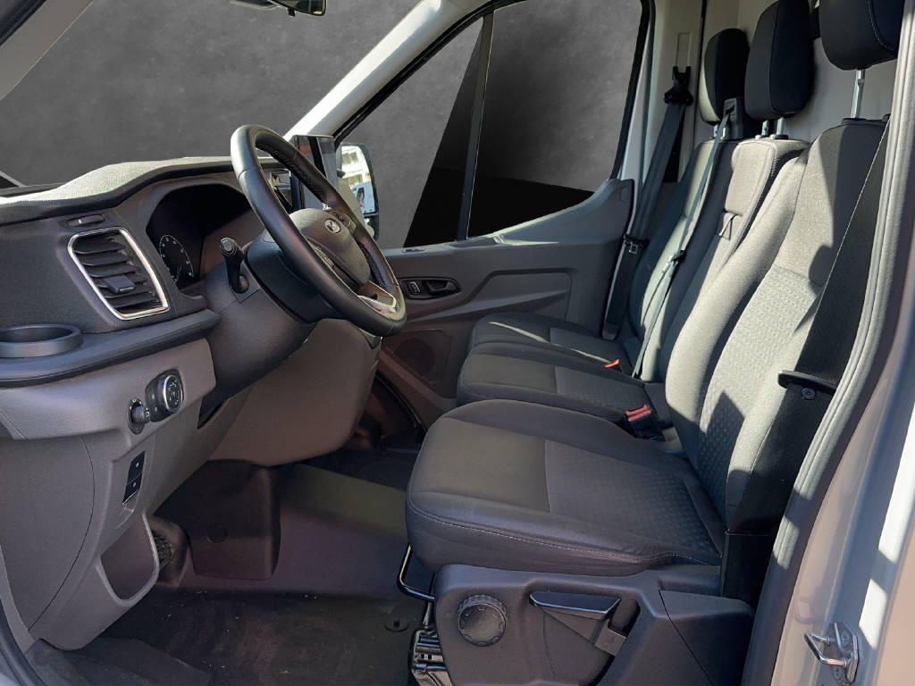 FORD E-Transit Van 350 L2H2 67kWh Trend-image-8