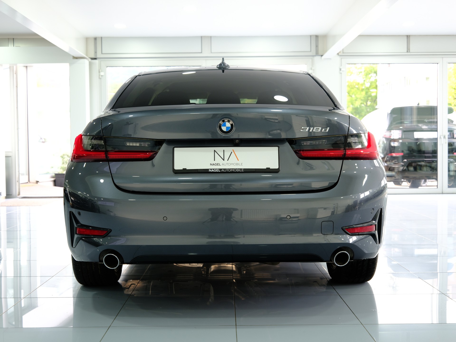 BMW 318d Steptronic Sport Line-image-4