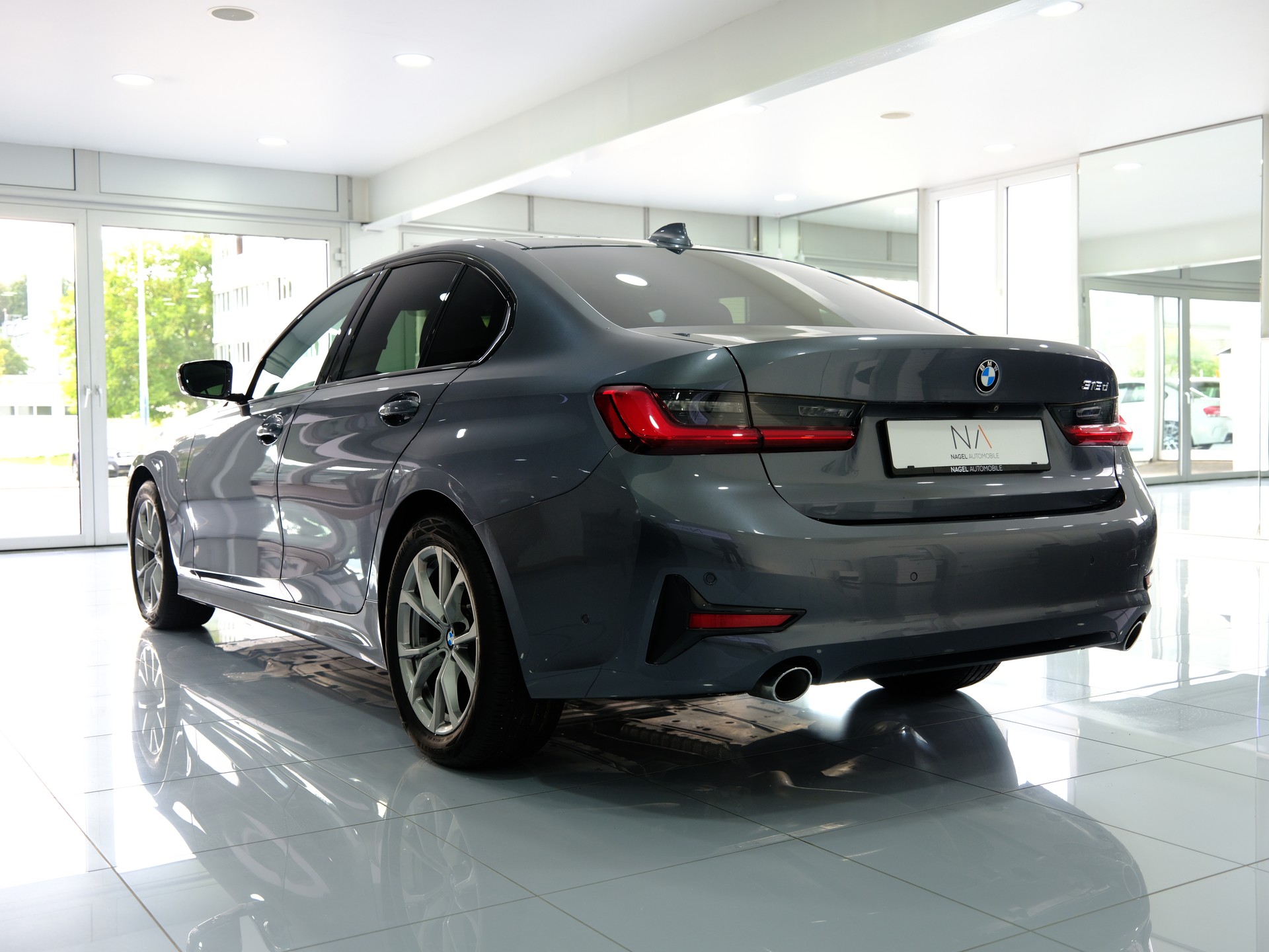BMW 318d Steptronic Sport Line-image-5