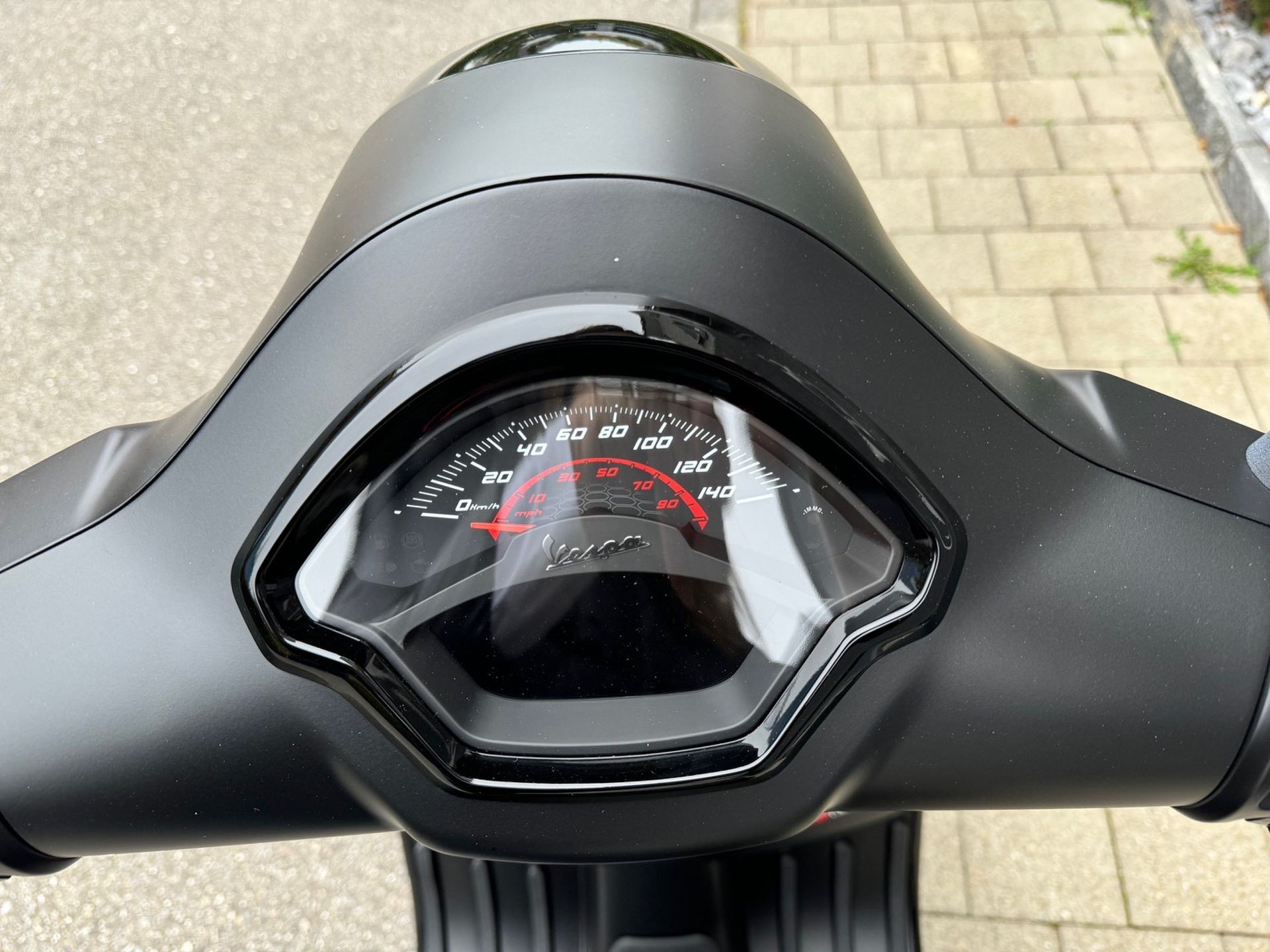 PIAGGIO GTS 310 Super Sport E5+-image-10