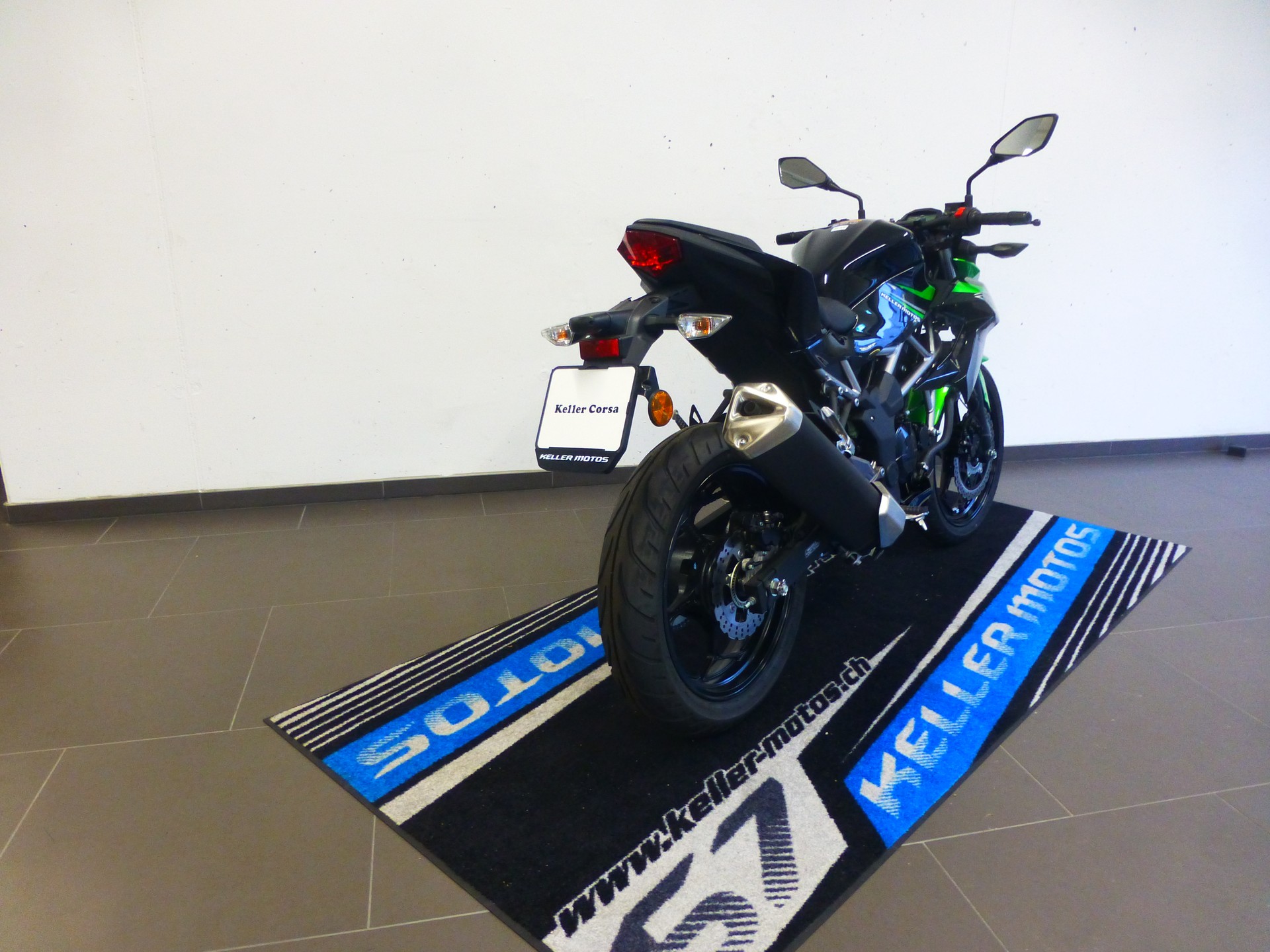 KAWASAKI Z 125-image-10
