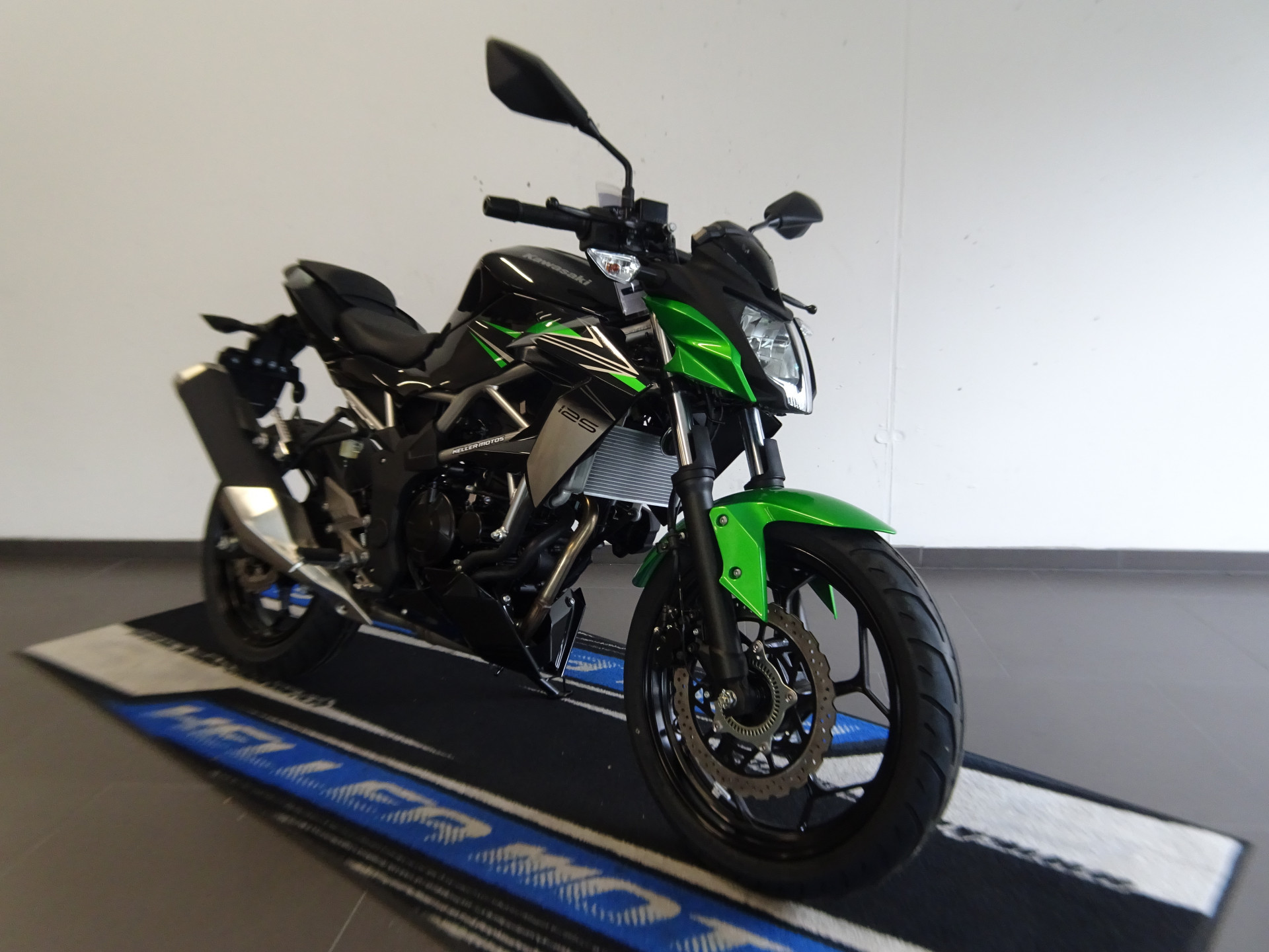 KAWASAKI Z 125-image-2
