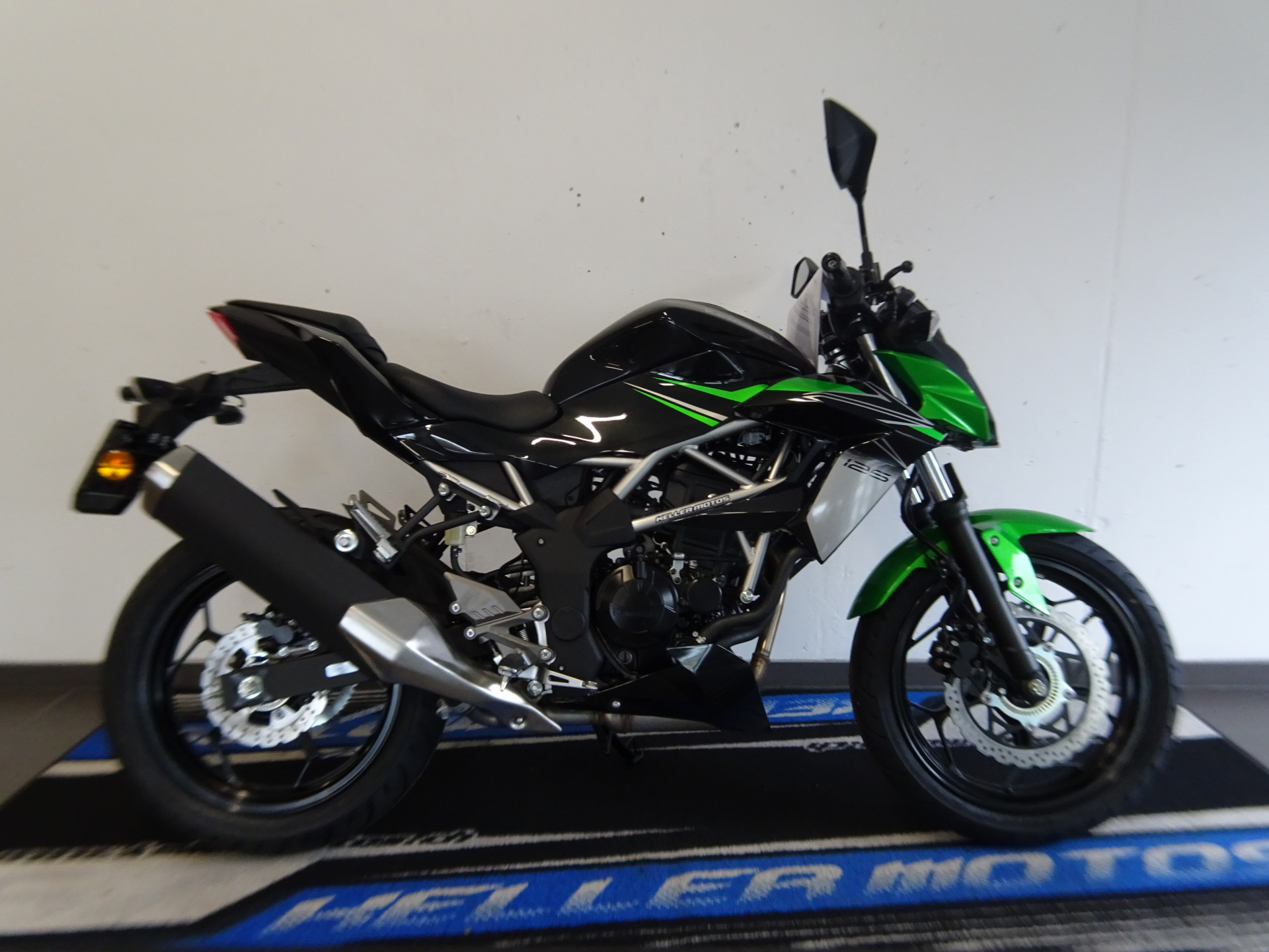KAWASAKI Z 125-image-0