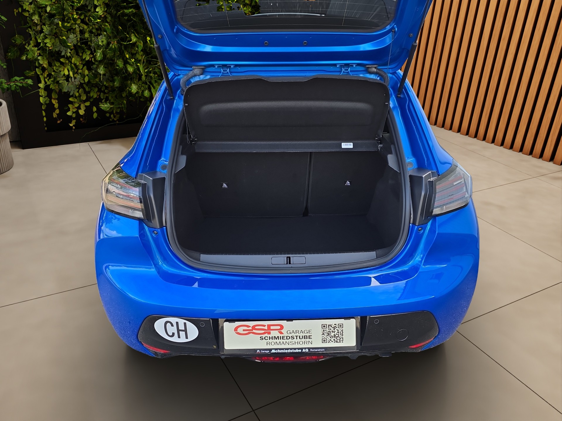 PEUGEOT 208 1.2 PureTech Allure EAT8-image-15