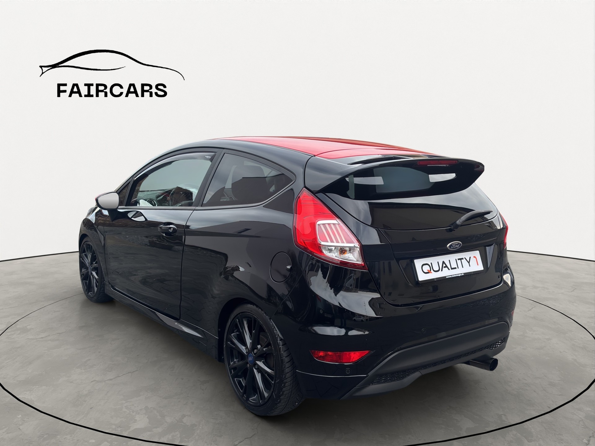 FORD Fiesta 1.0 SCTi Sport Black-showroom-element-3