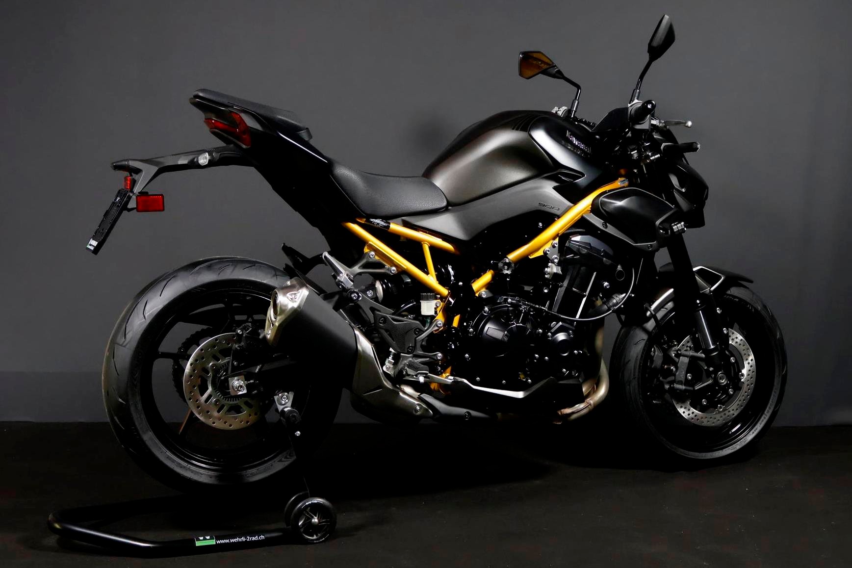 KAWASAKI Z 900 (91/70/35 KW)-image-7