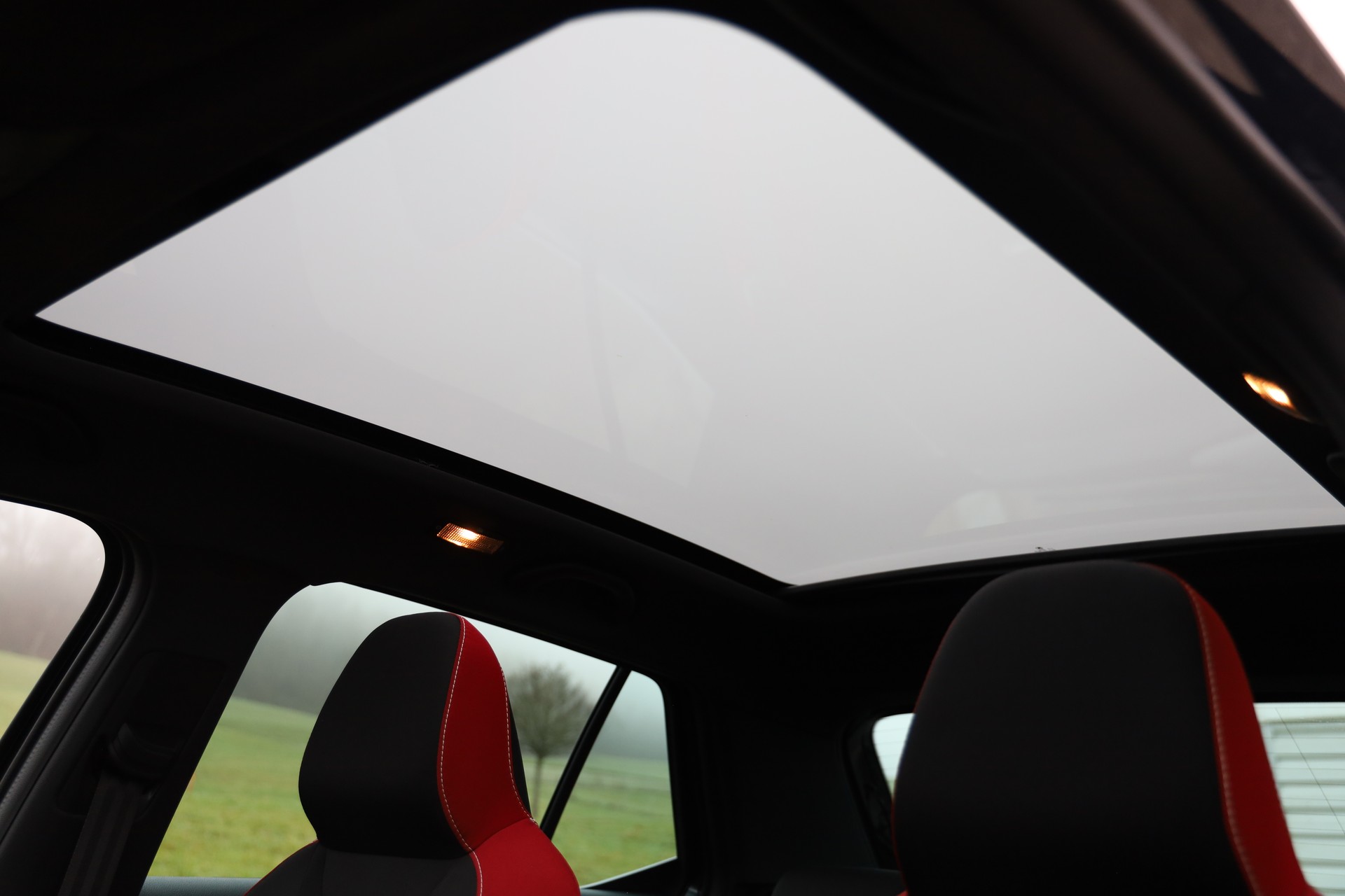 SKODA Fabia 1.0 TSI Monte Carlo DSG-image-17
