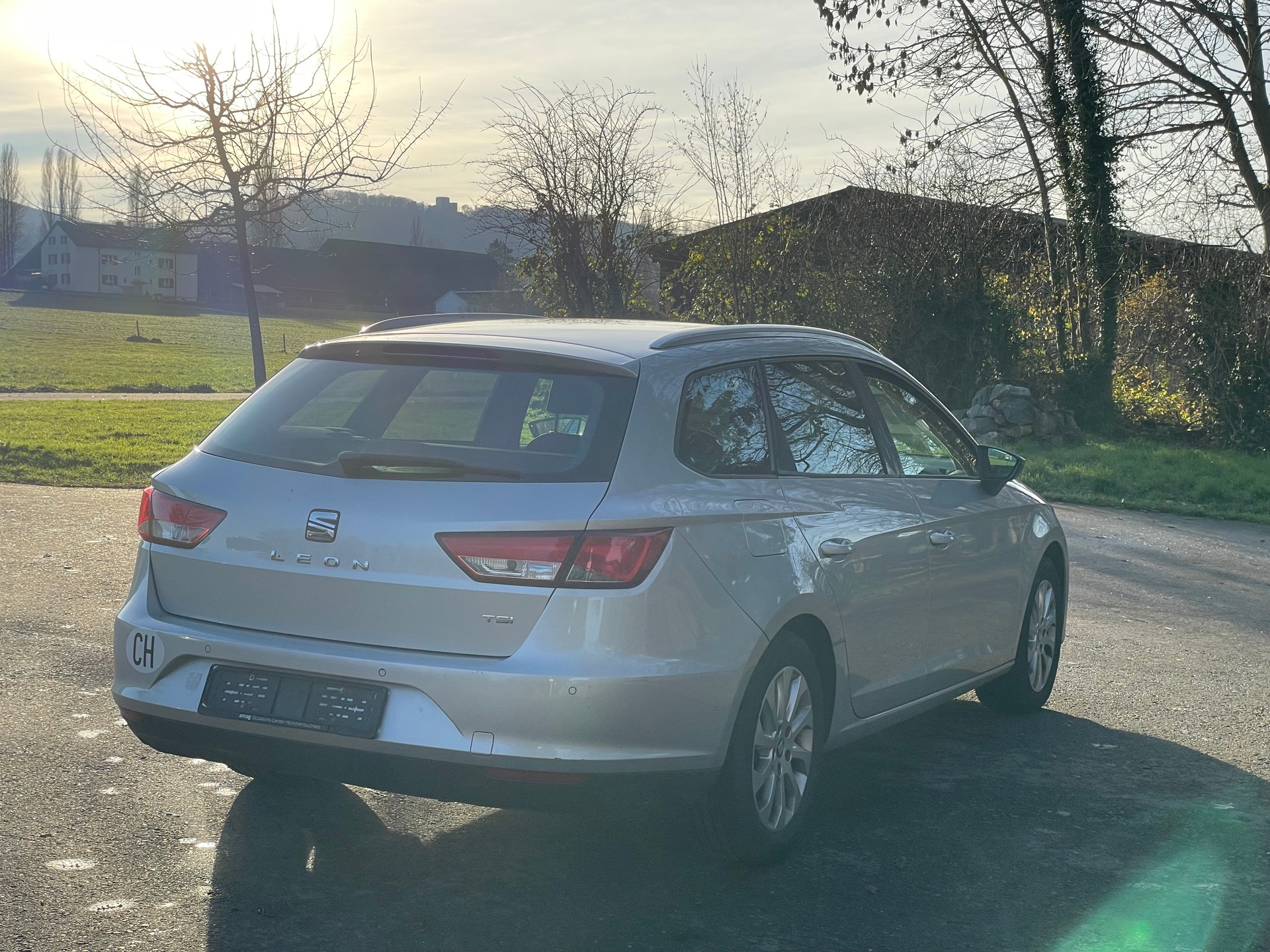 SEAT Leon ST 1.4 TSI Style Frisch ab MFK 12.2025-image-5