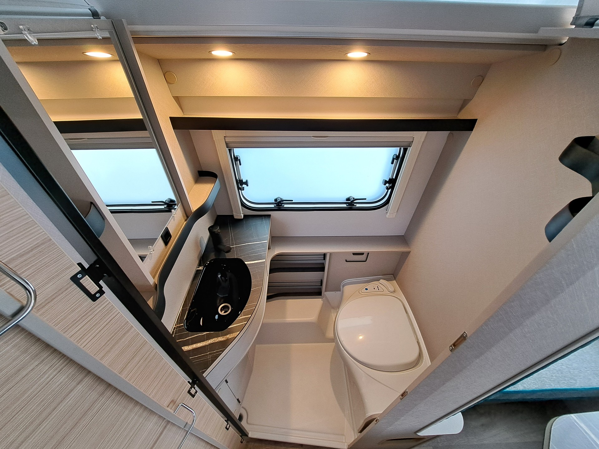 ERIBA Touring 530-image-5