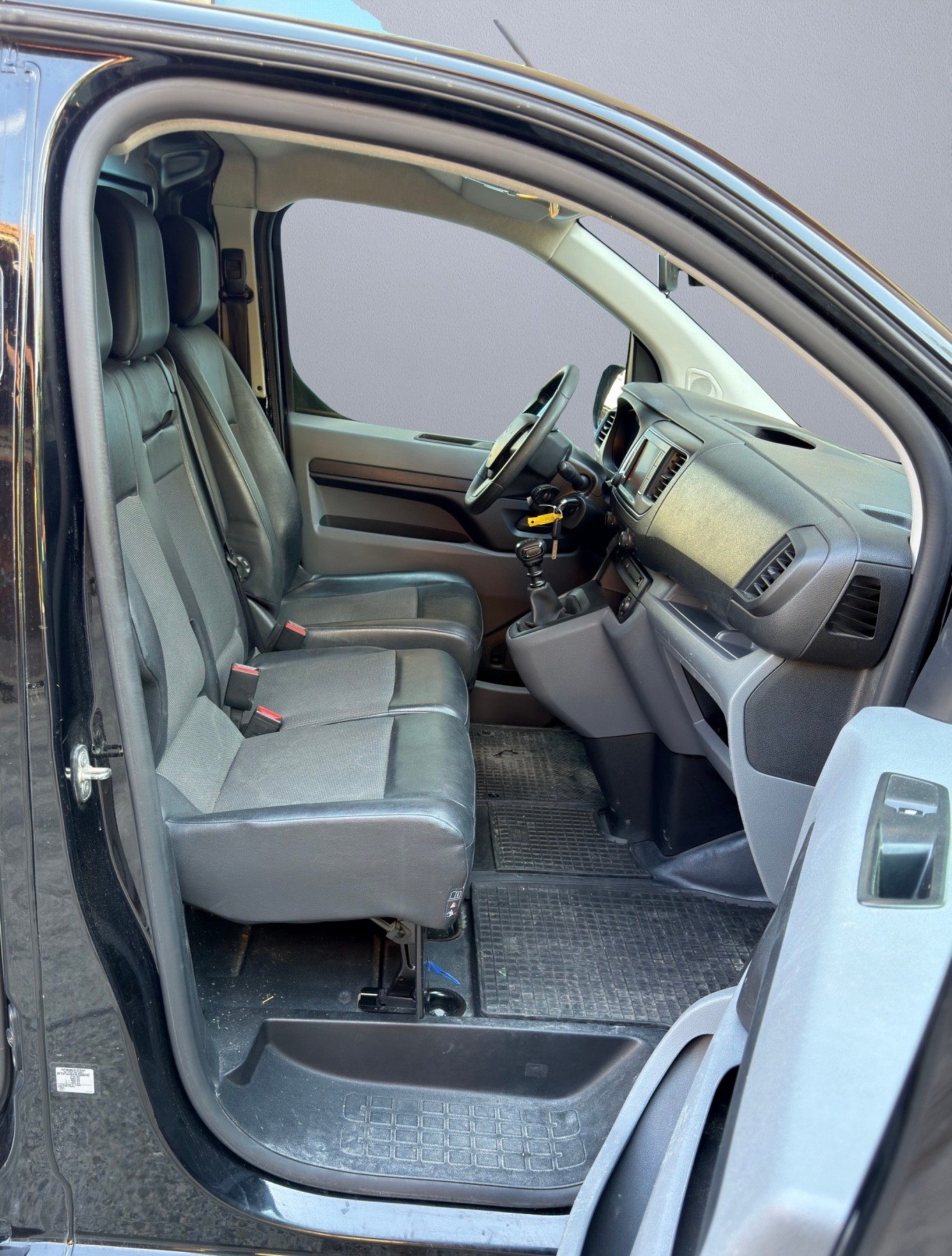 CITROEN Jumpy 2.0 BlueHDi 120 XL Extra-Lang, 3 Sitze, Nutzlast 1225 Kg-image-16