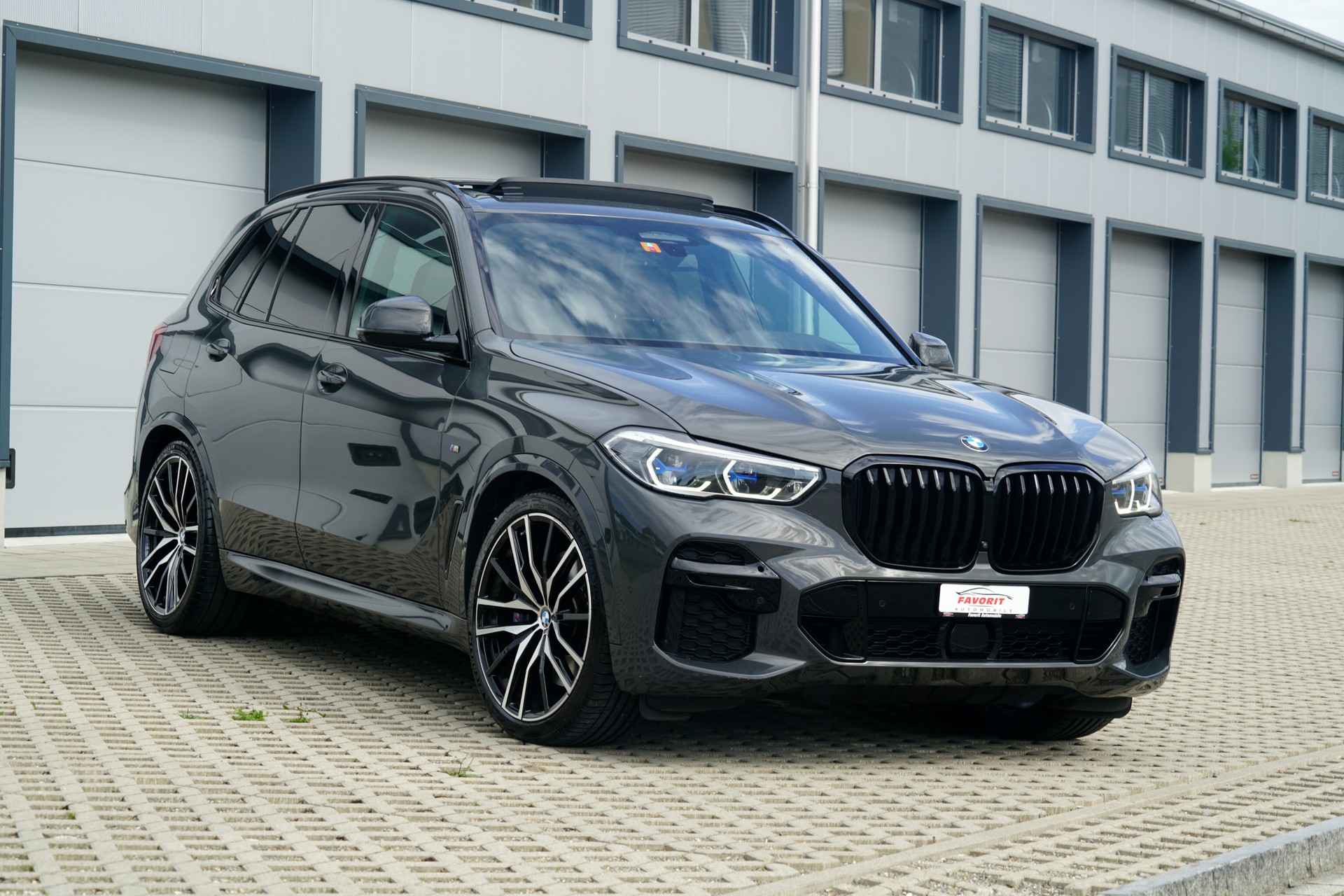 BMW X5 xDrive 48V 40d M Sport Steptronic (CH) **7-Sitze**
