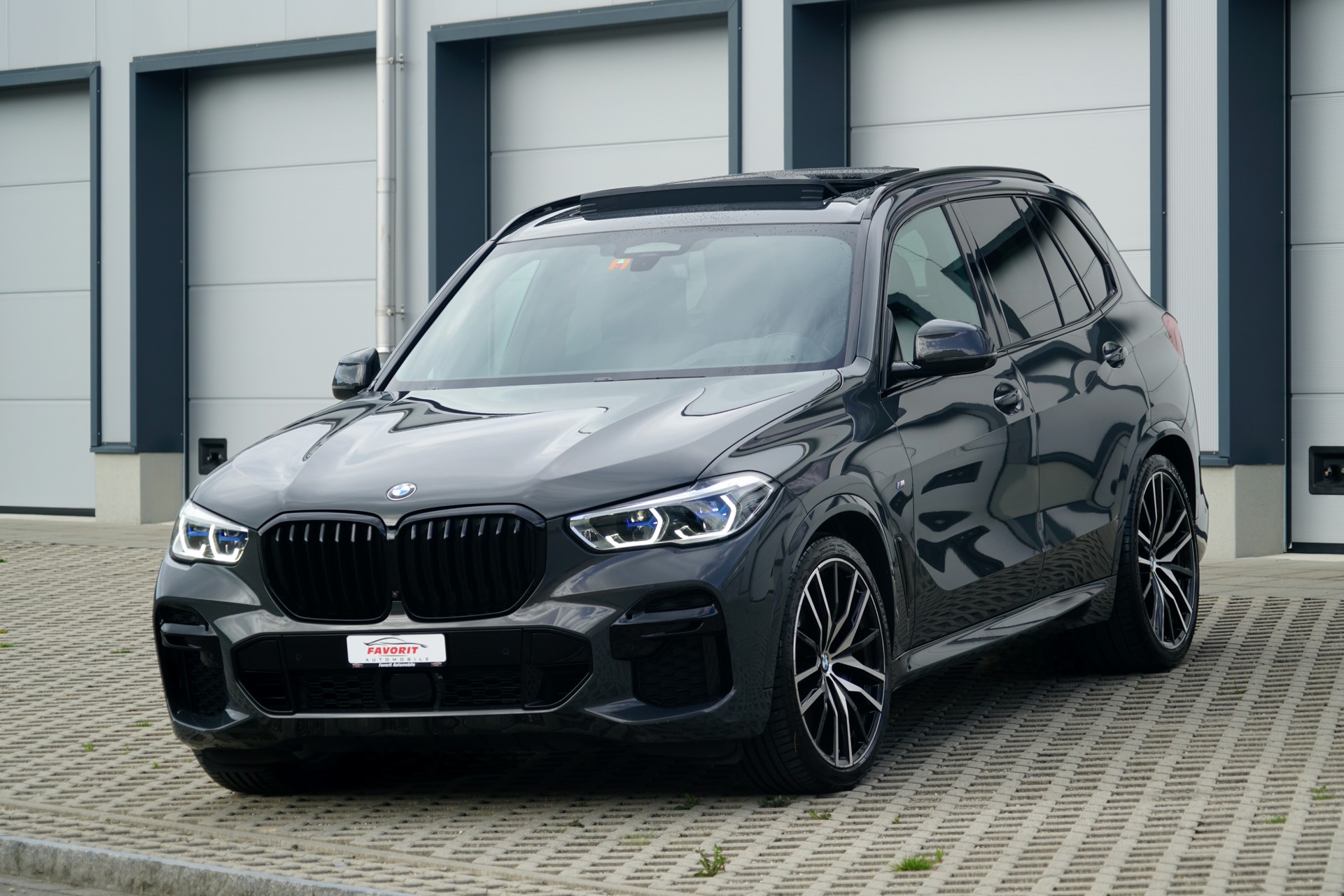BMW X5 xDrive 48V 40d M Sport Steptronic (CH) **7-Sitze**-image-12