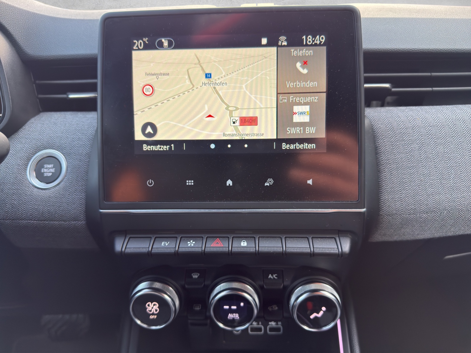 RENAULT Clio 1.6 E-Tech Techno-image-13