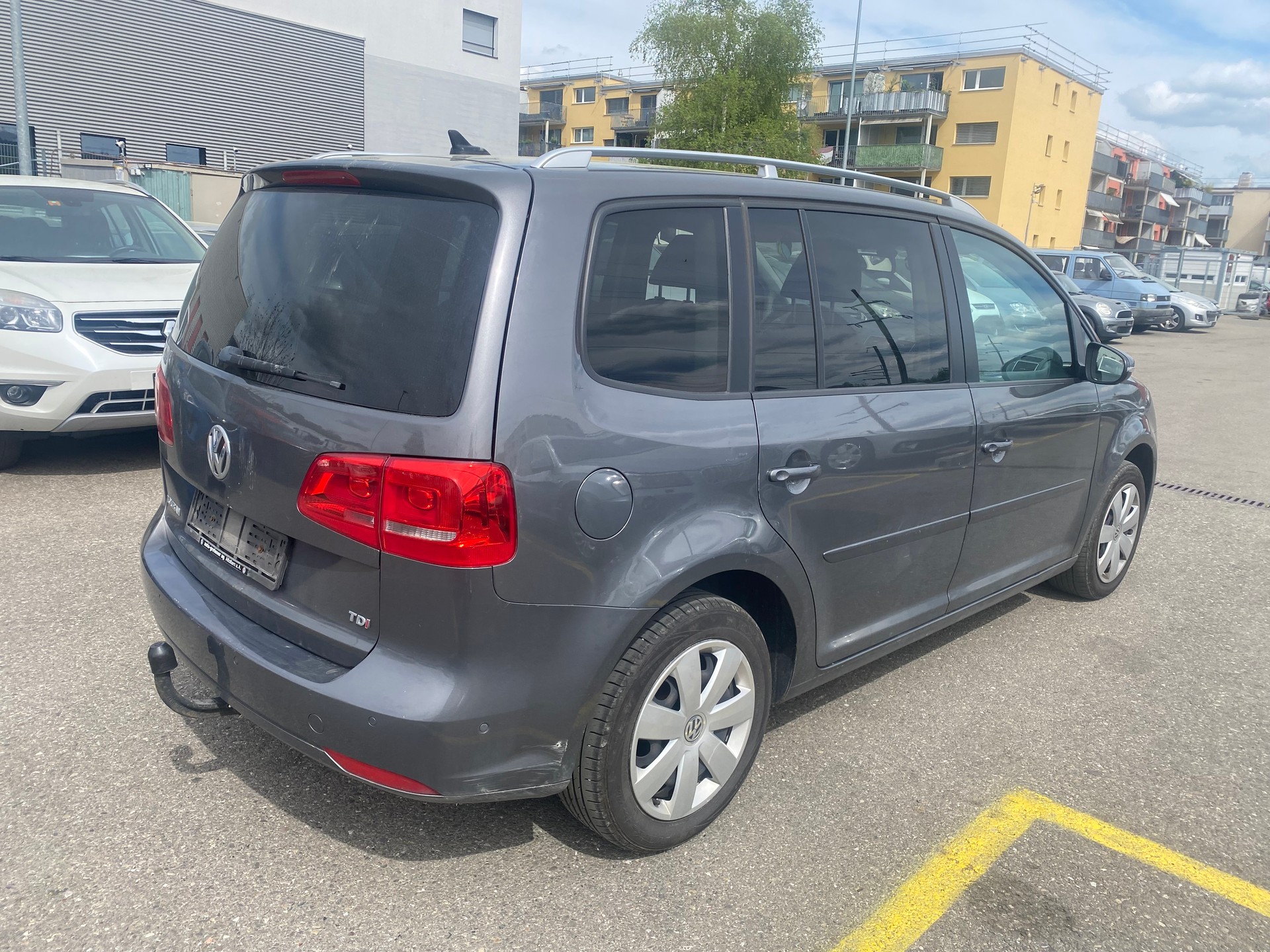 VW Touran 1.6 TDI Comfortline DSG-image-5