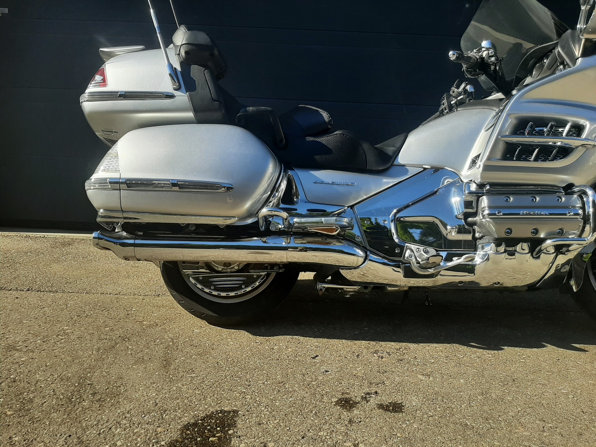 HONDA GL 1800 A Goldwing-image-6