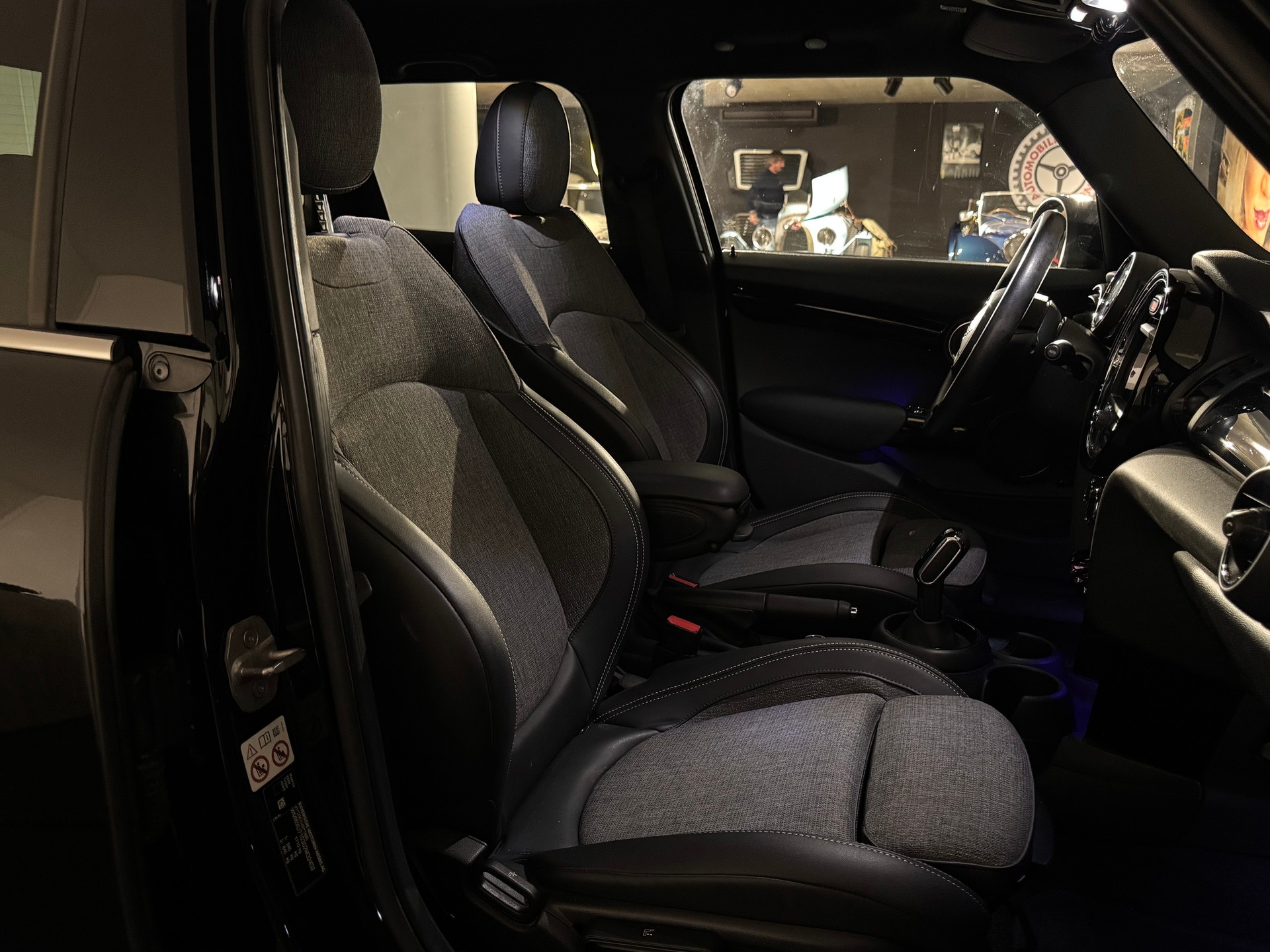 MINI Cooper Steptronic DKG-image-13